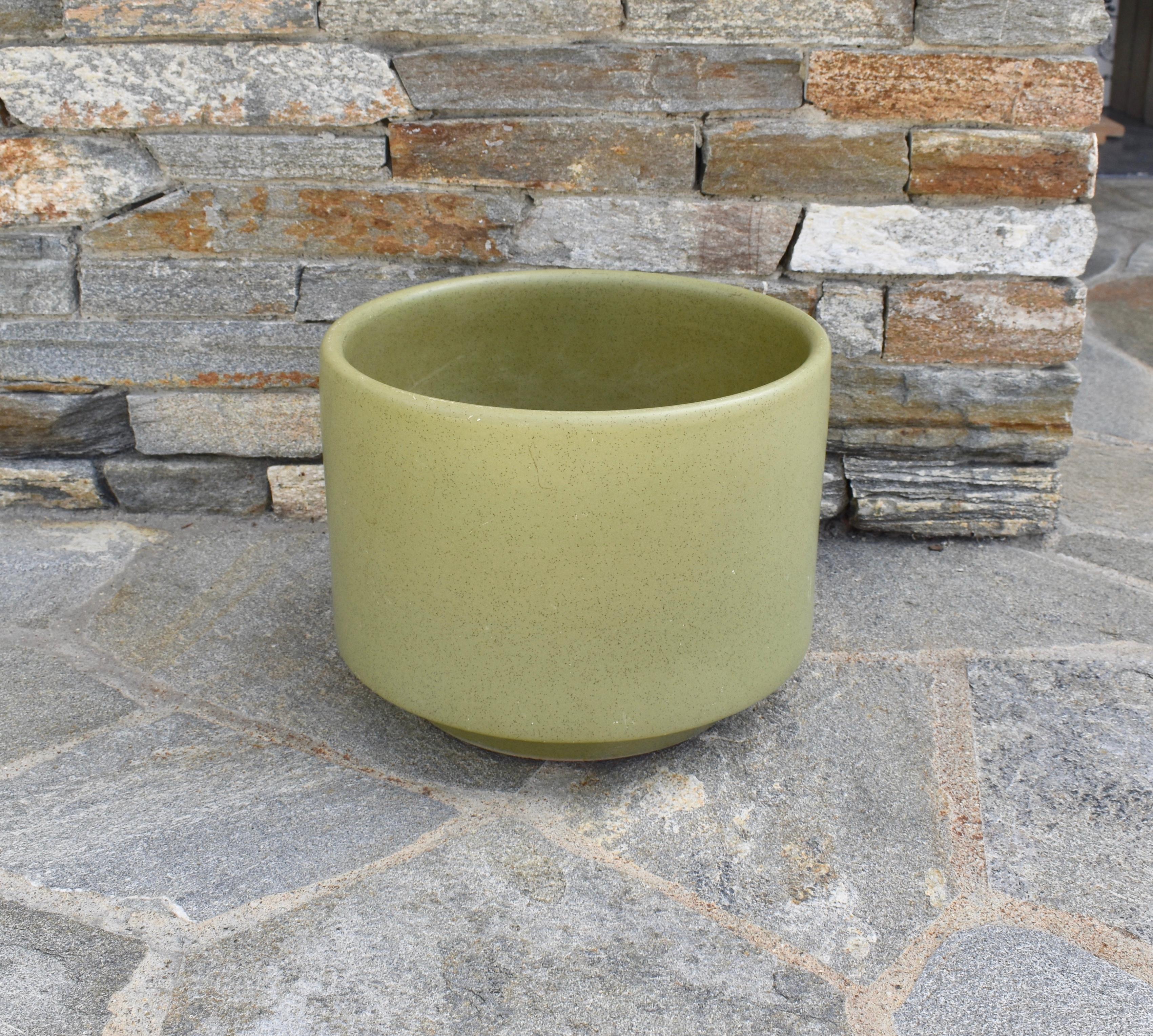 Mid-Century Modern California Pottery Matte Green Speckled Planter Pot