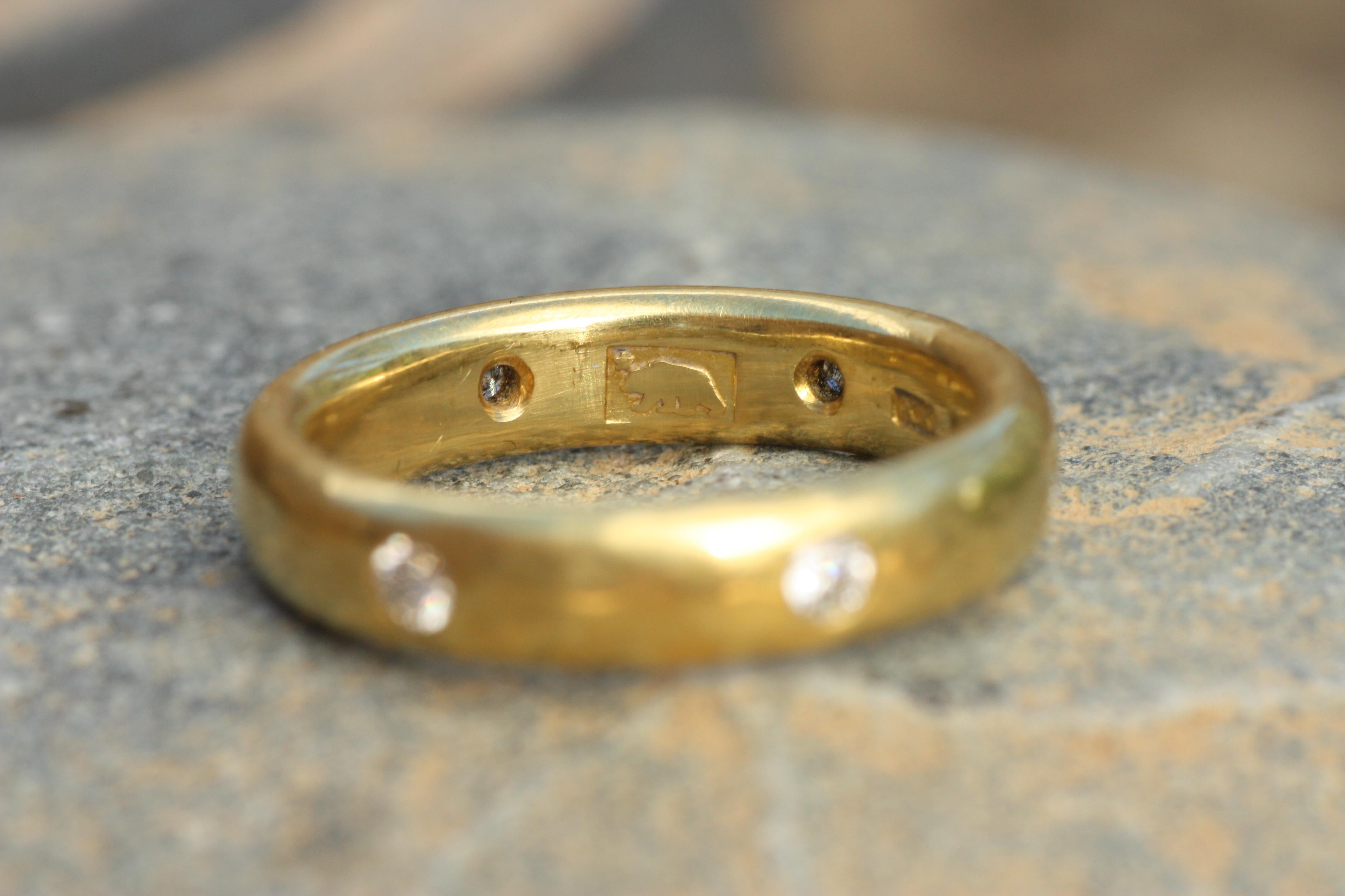 Im Angebot: California River Gold Natürlicher Sechs Diamant Eternity Ehering 20K Gelbgold () 5
