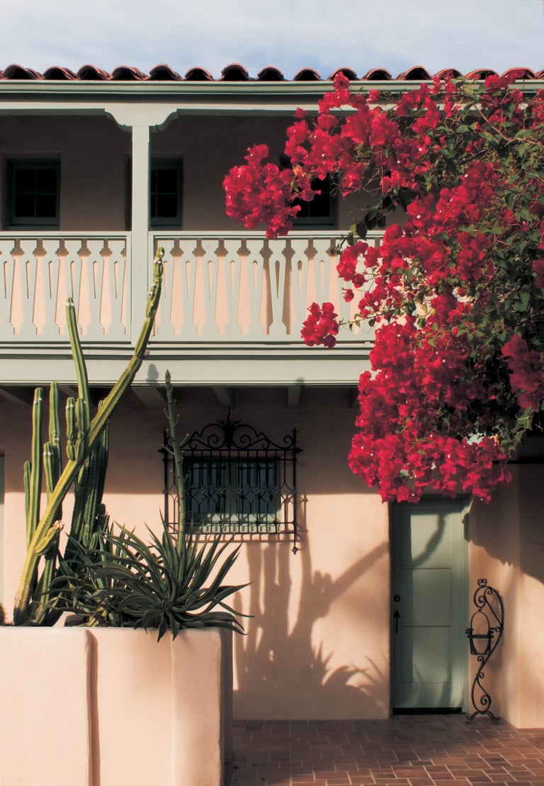 Written by Diane Keaton, Photographed by Lisa Hardaway and PAUL HESTER, Text by DJ Waldie

California Romantica features the most important, yet rarely seen, residential exemplars of the California Mission and Spanish Colonial styles, by such