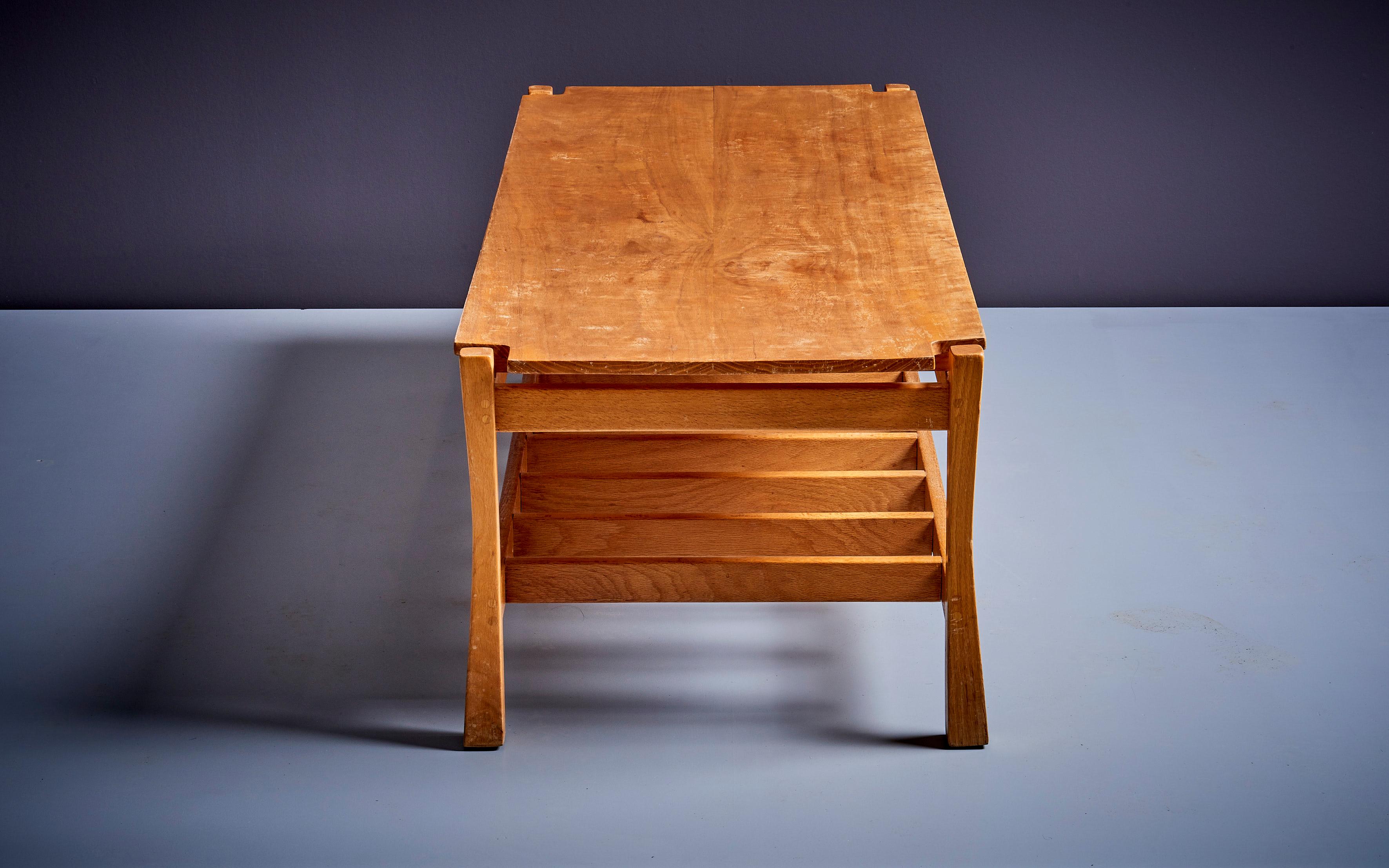 Mid-20th Century California Studio Craft rectangular Oak Coffee Table, USA  For Sale