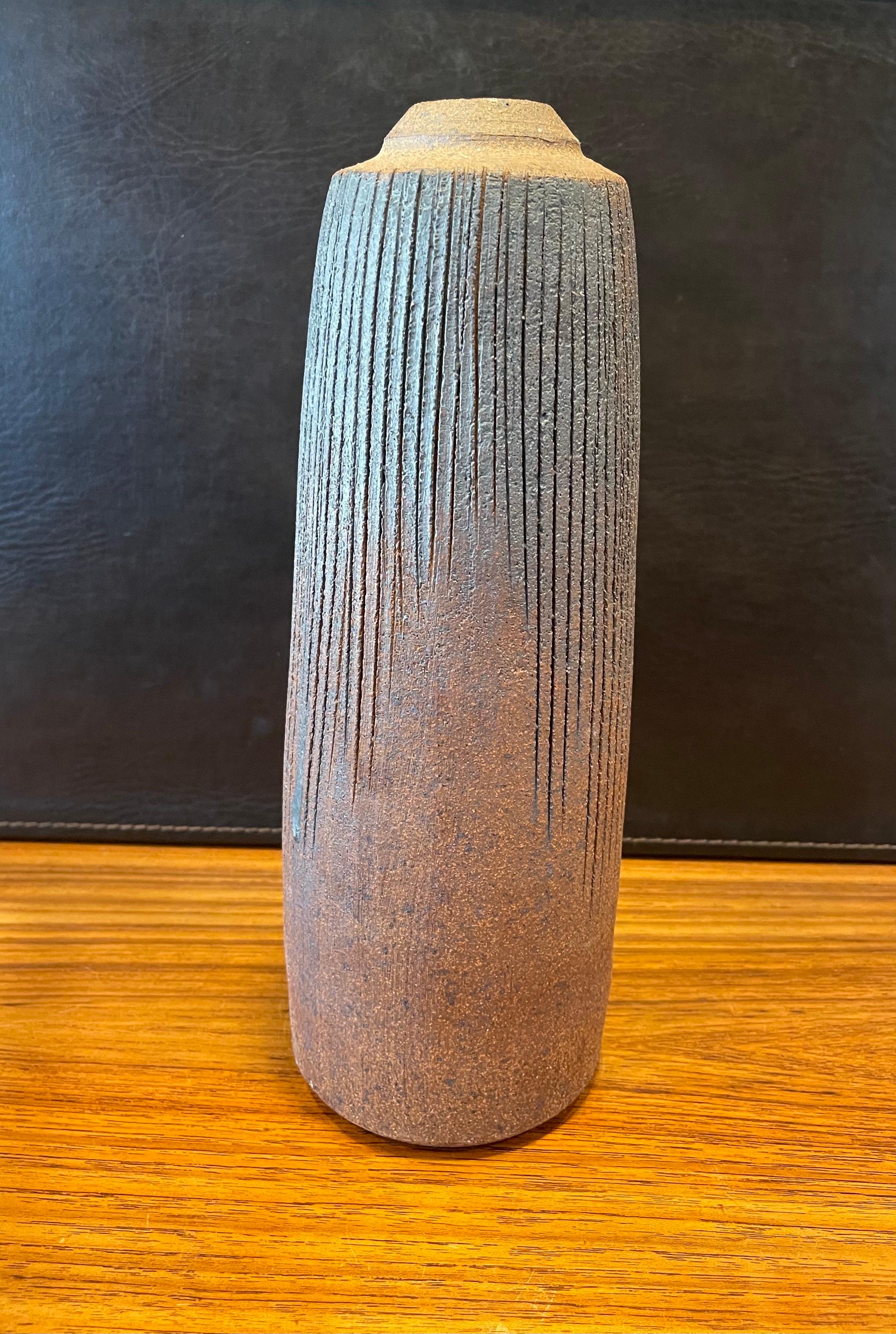 Mid-Century Modern Vase en faïence California Studio Pottery en vente