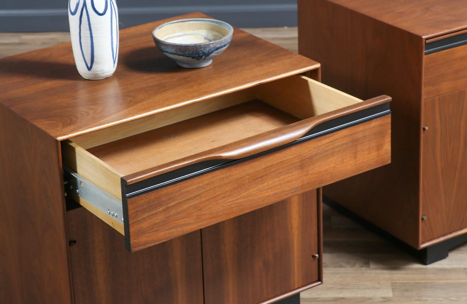 Laminate Californian Modernist Walnut Night Stands by John Kapel