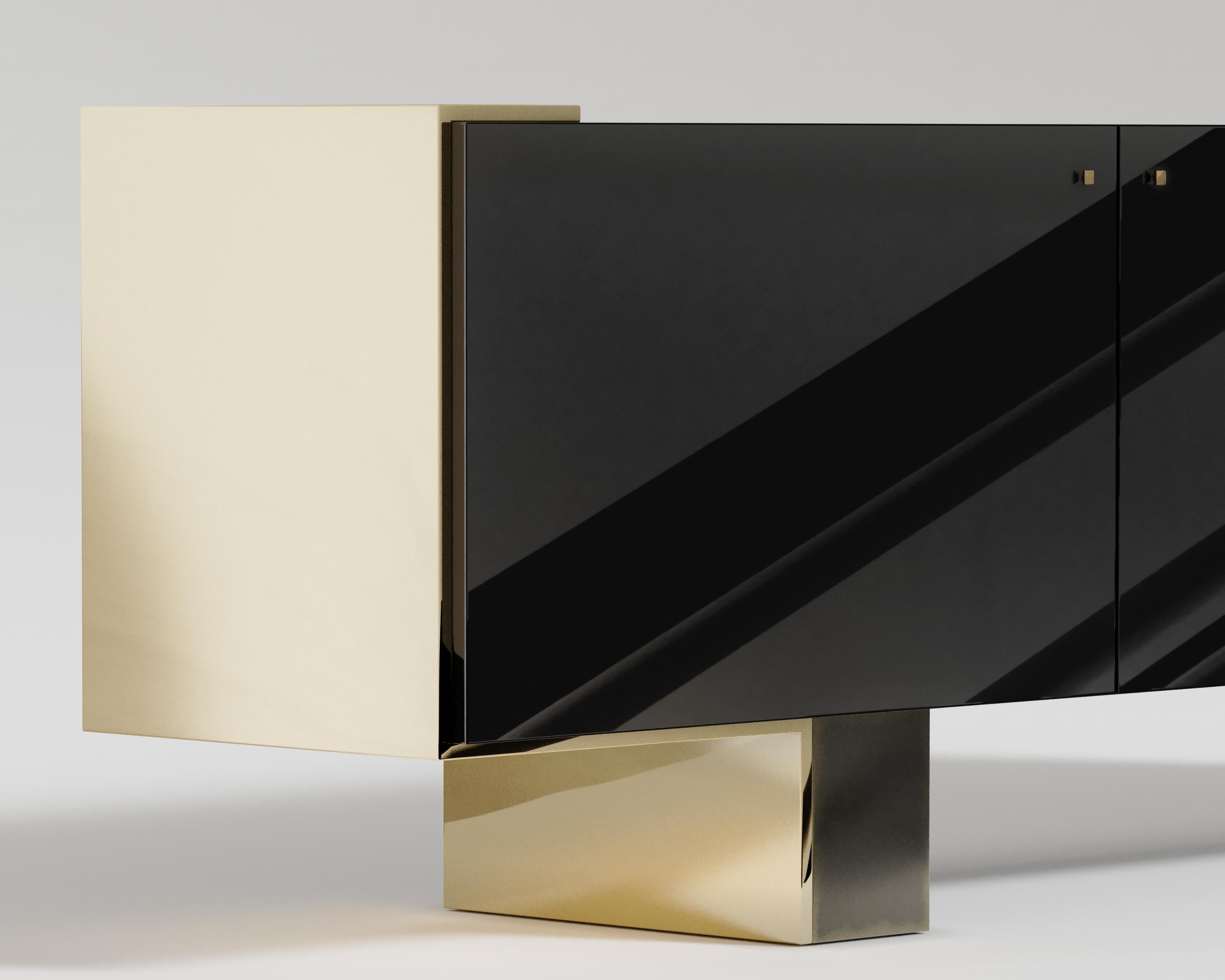 Brushed Câline Console Table in Piano Black and Polished Bronze  For Sale