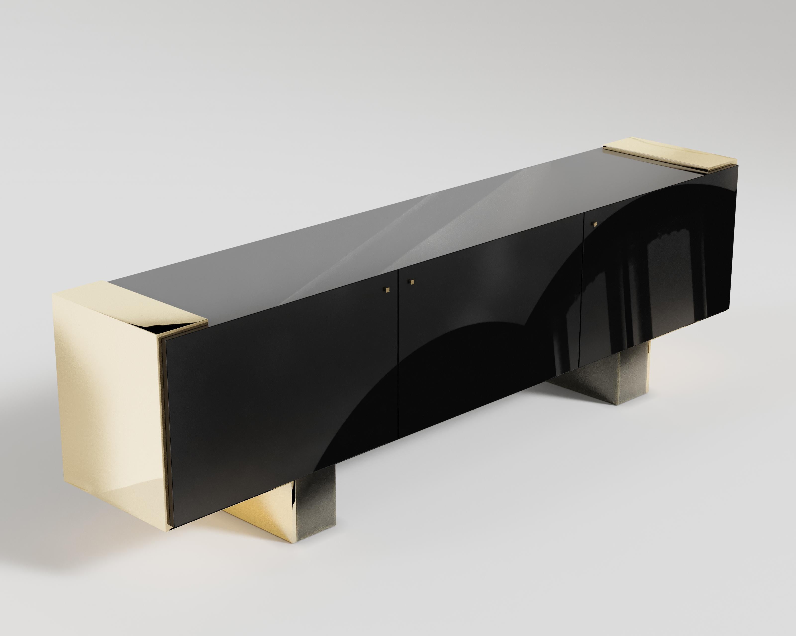 Câline Console Table in Piano Black and Polished Bronze  In New Condition For Sale In Istanbul, TR