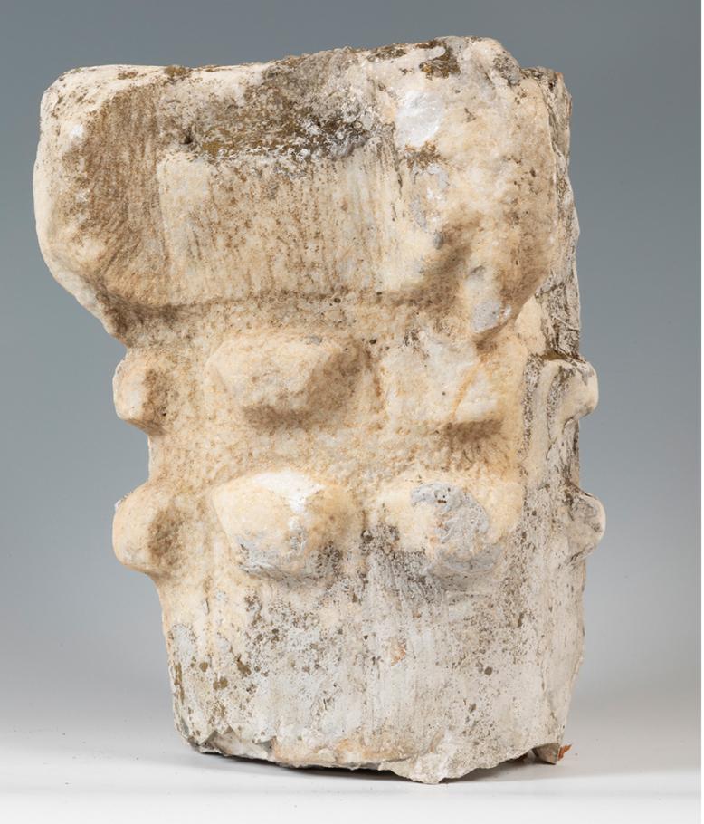 Caliphate Period 10th Century Hispano-Muslim Capital of Marble Pilaster Cordoba In Good Condition For Sale In Marbella, ES