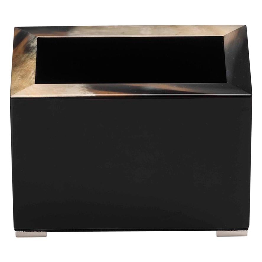 Calipso Pen Holder in Black Lacquered Wood with Corno Italiano Inlays, Mod 5305s For Sale