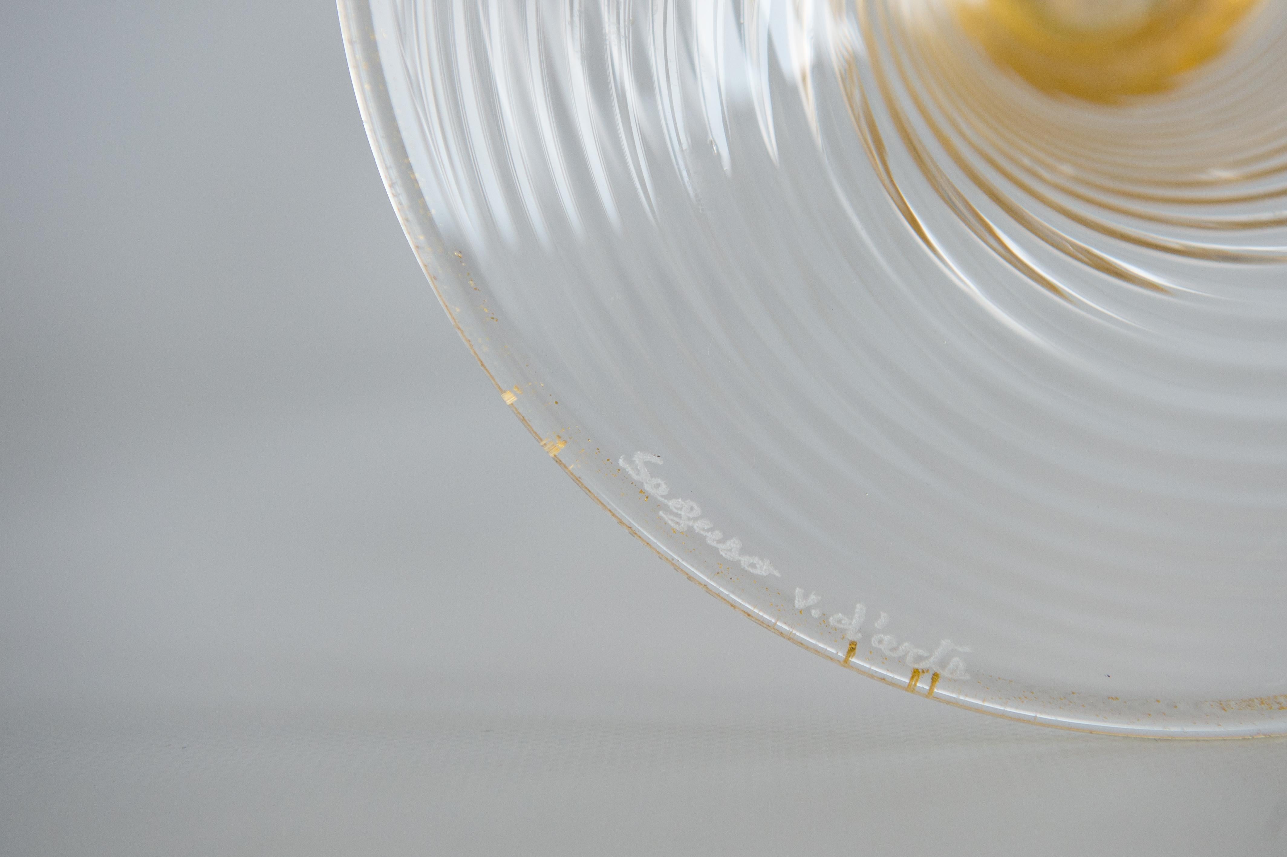 Vaso Tallo Lirio de Murano Transparente y Dorado Italia Siglo XXI en venta 1
