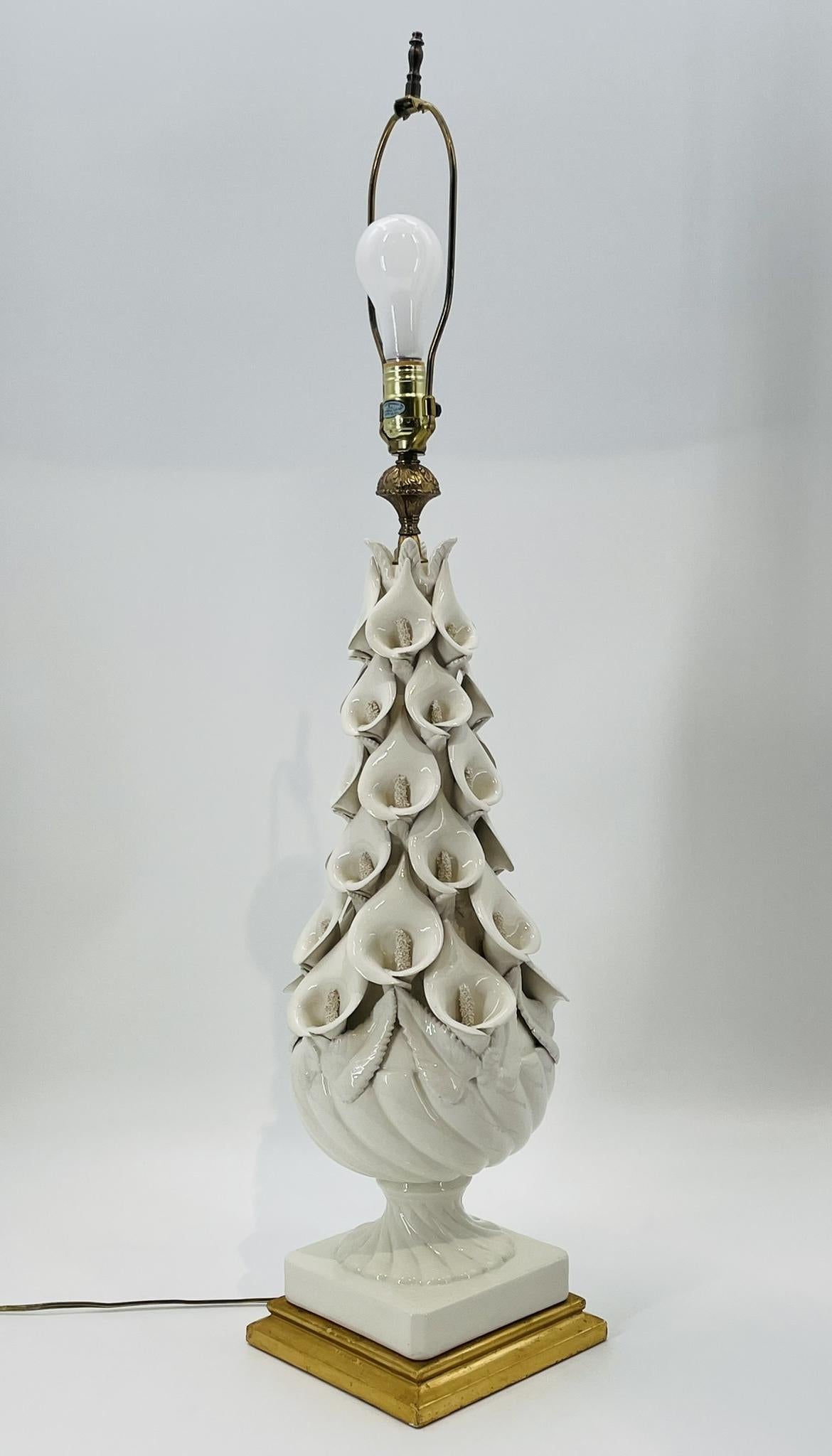 Céramique Lampe de table Calla Lily par Bondia/Manises, Espagne, années 1960
