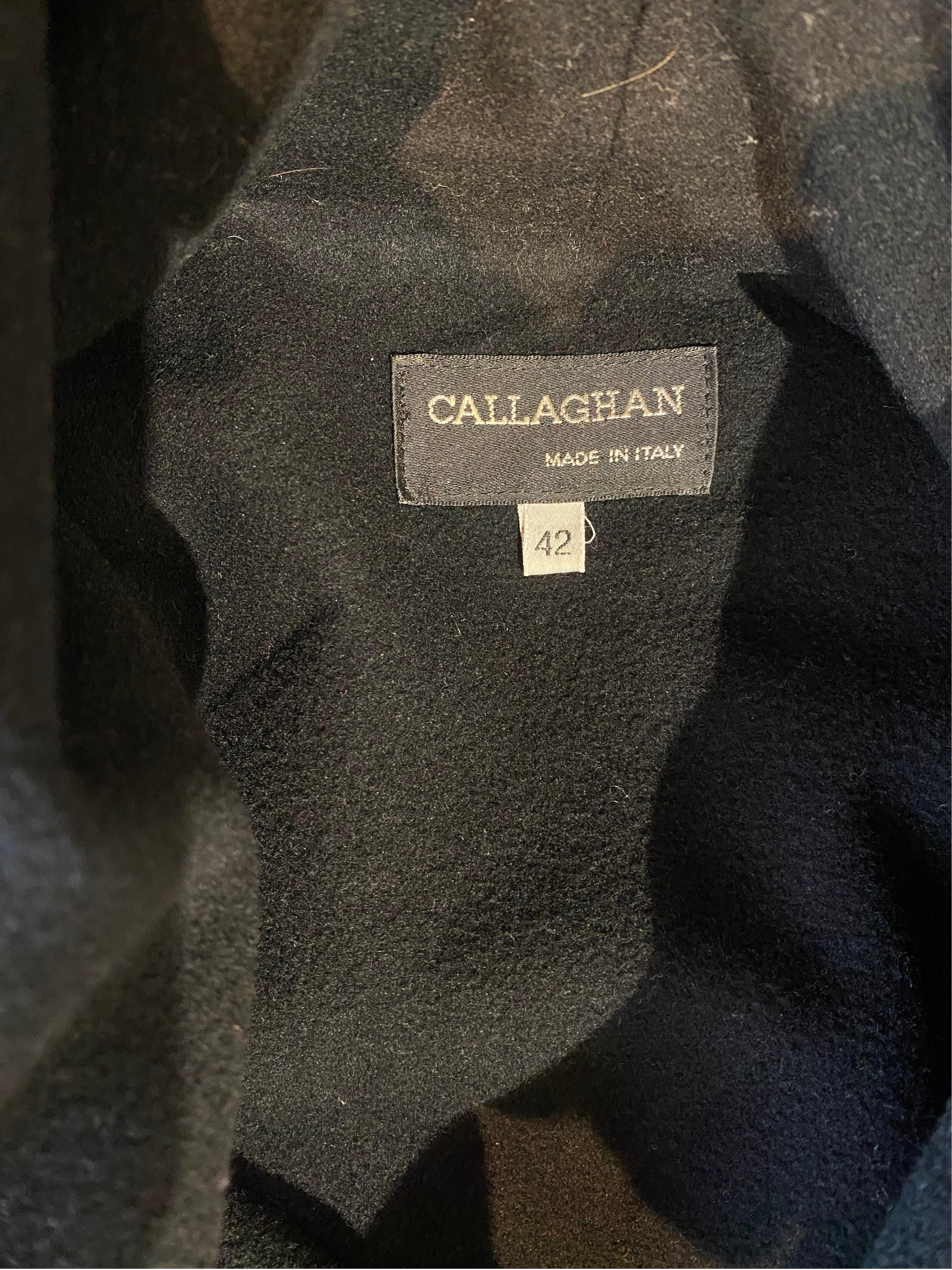 Callaghan Fall Winter 1990 by Romeo Gigli red roses Balck Cape For Sale 2