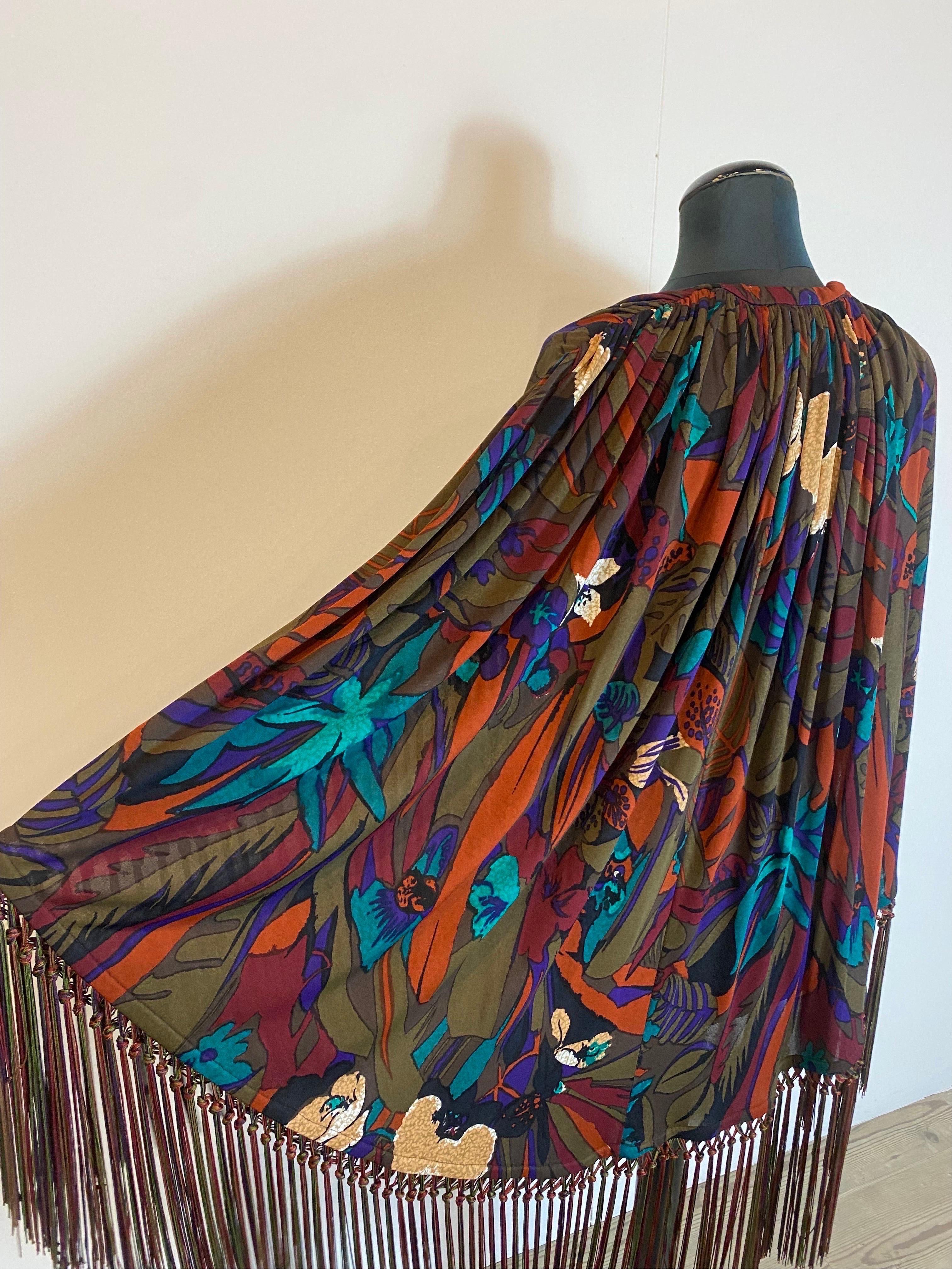 Women's or Men's Callaghan Floral cape with franges For Sale