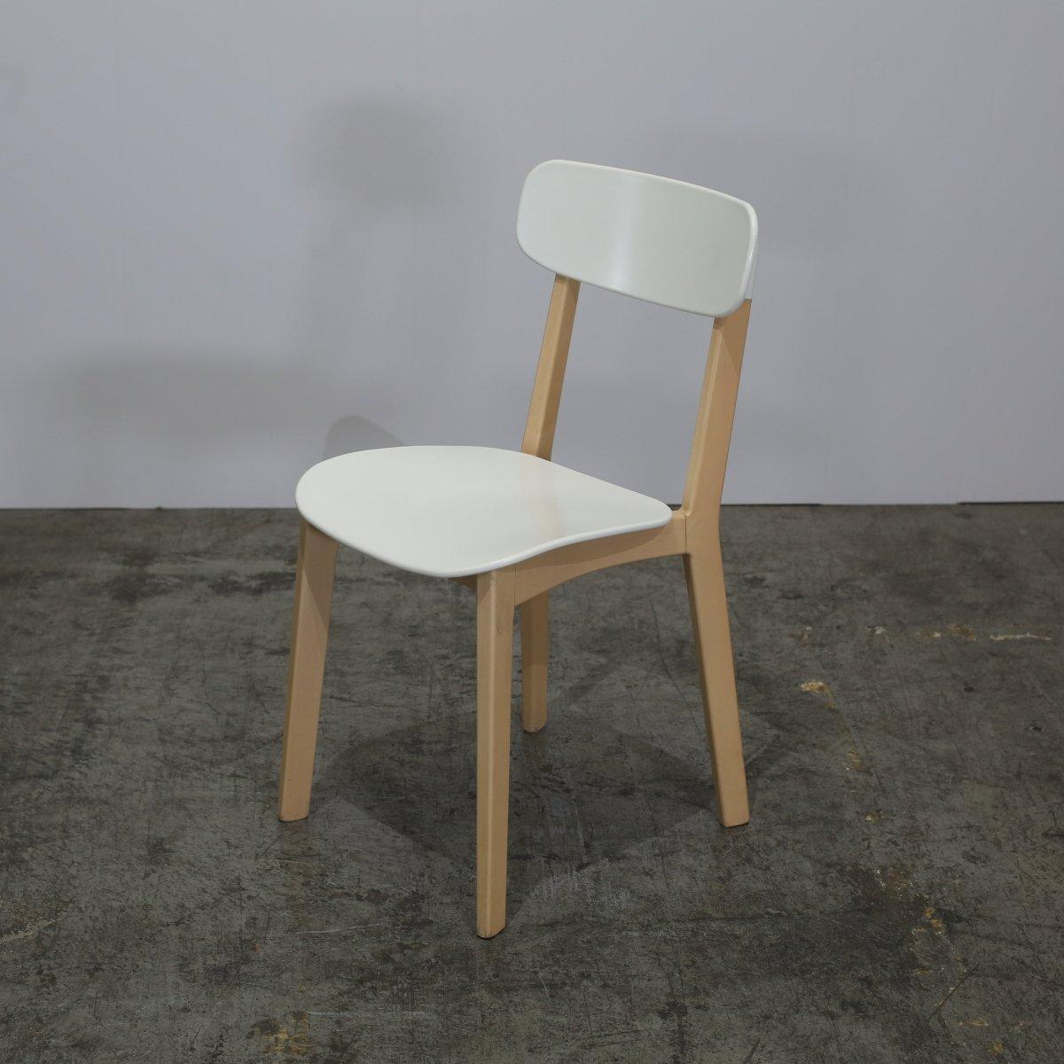 Italian Calligaris Chaise Cream Chairs, Set of Six For Sale