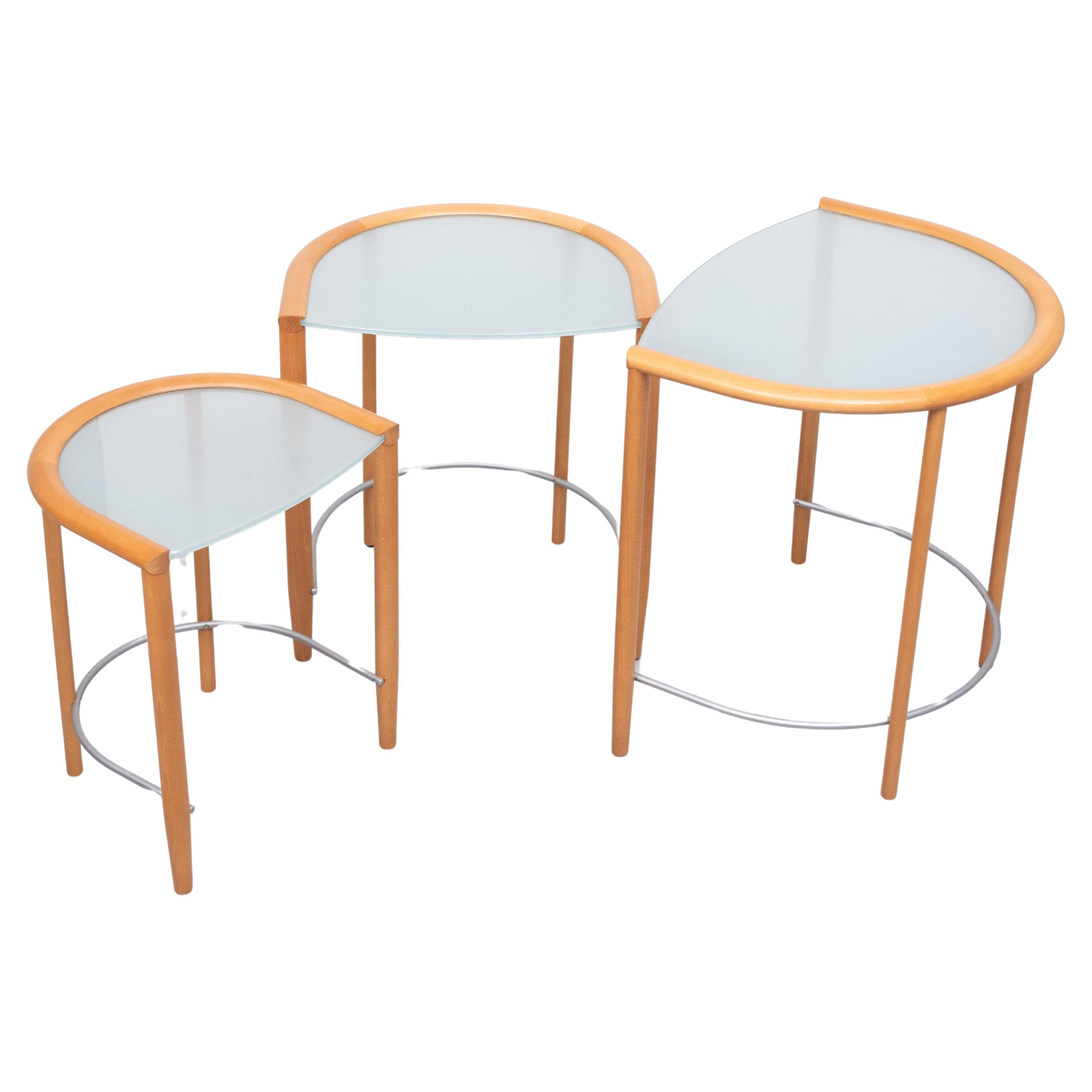 Calligaris   Italy  Nesting tables . Beautiful quality tables .
set of Three . One spot on the largest table ,see photos .