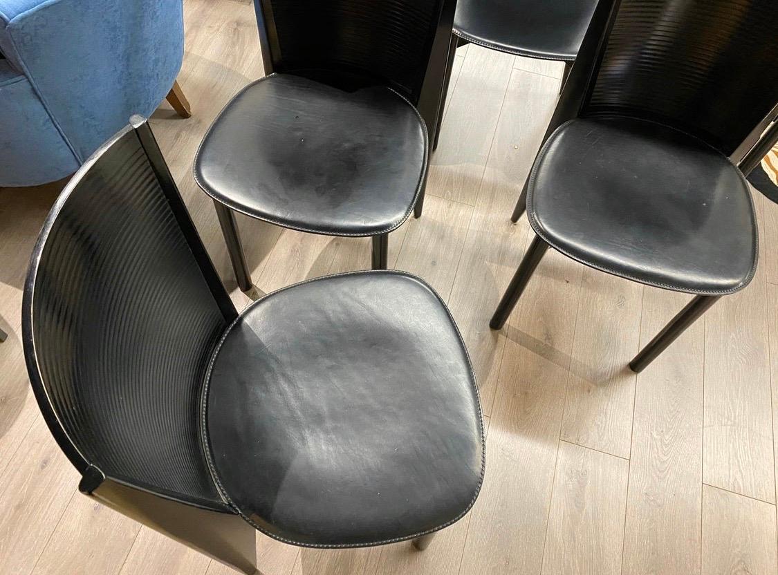 Calligaris Made in Italy Set of Six Black Dining Chairs In Good Condition In West Hartford, CT