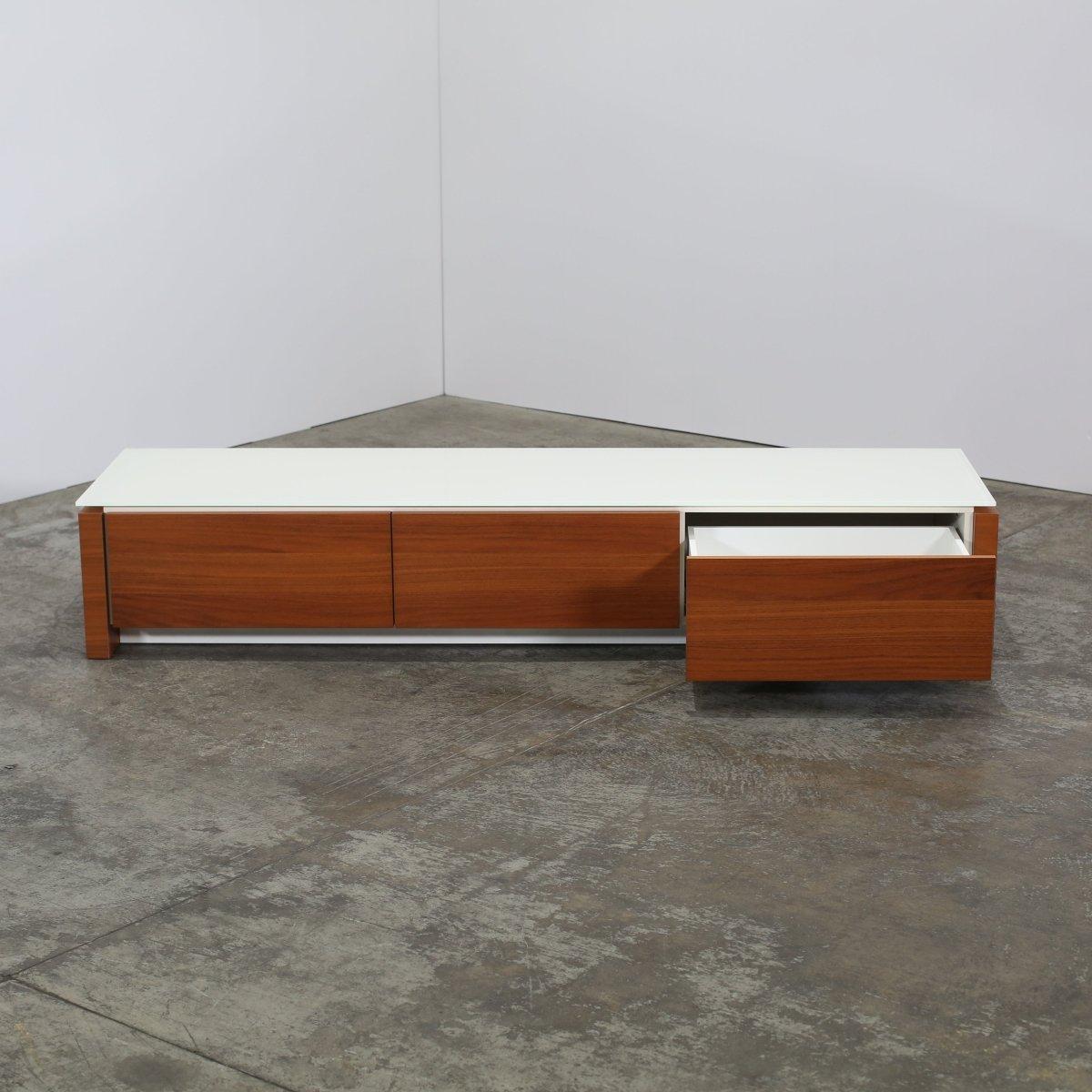 Italian Calligaris Mag Media Unit For Sale