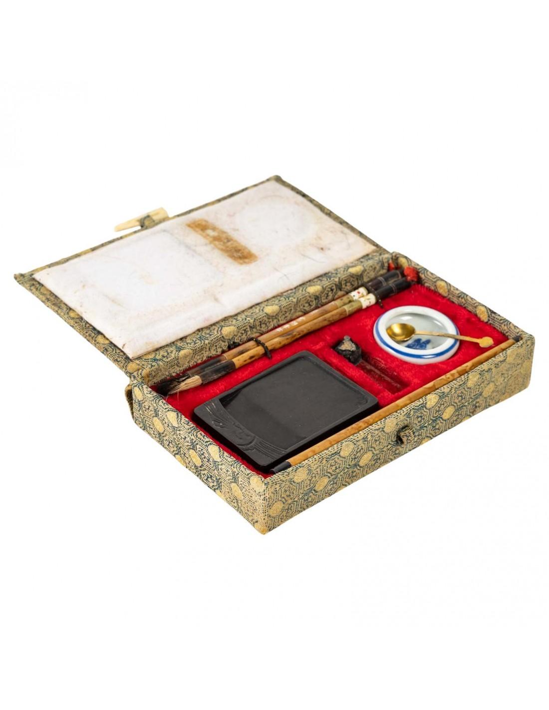 Chinese Calligraphy Box, XXth century For Sale