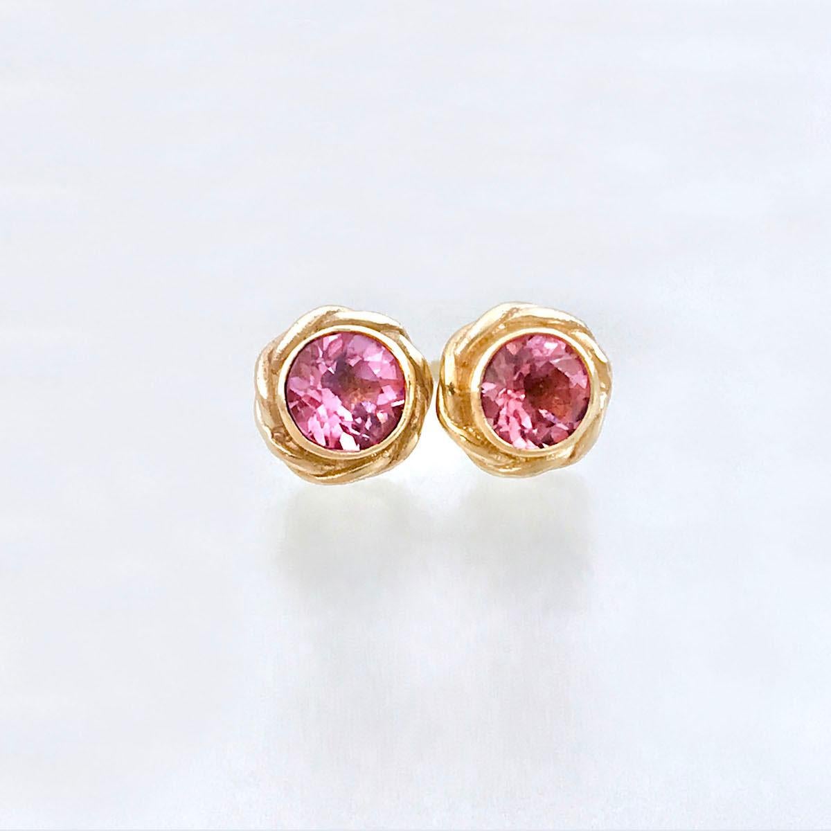 Calliope Pink Spinel and Diamond Twist Vine Detachable Earrings 18 Karat For Sale 2