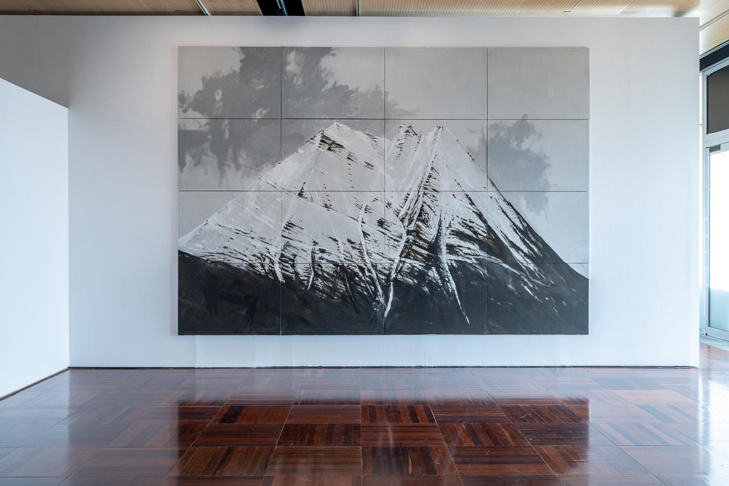 Montagne à Lyngen par Calo Carratalá - Grande peinture de paysage de montagne, Norvège en vente 1