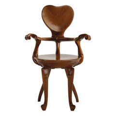 Calvet Armchair, Antonio Gaudí