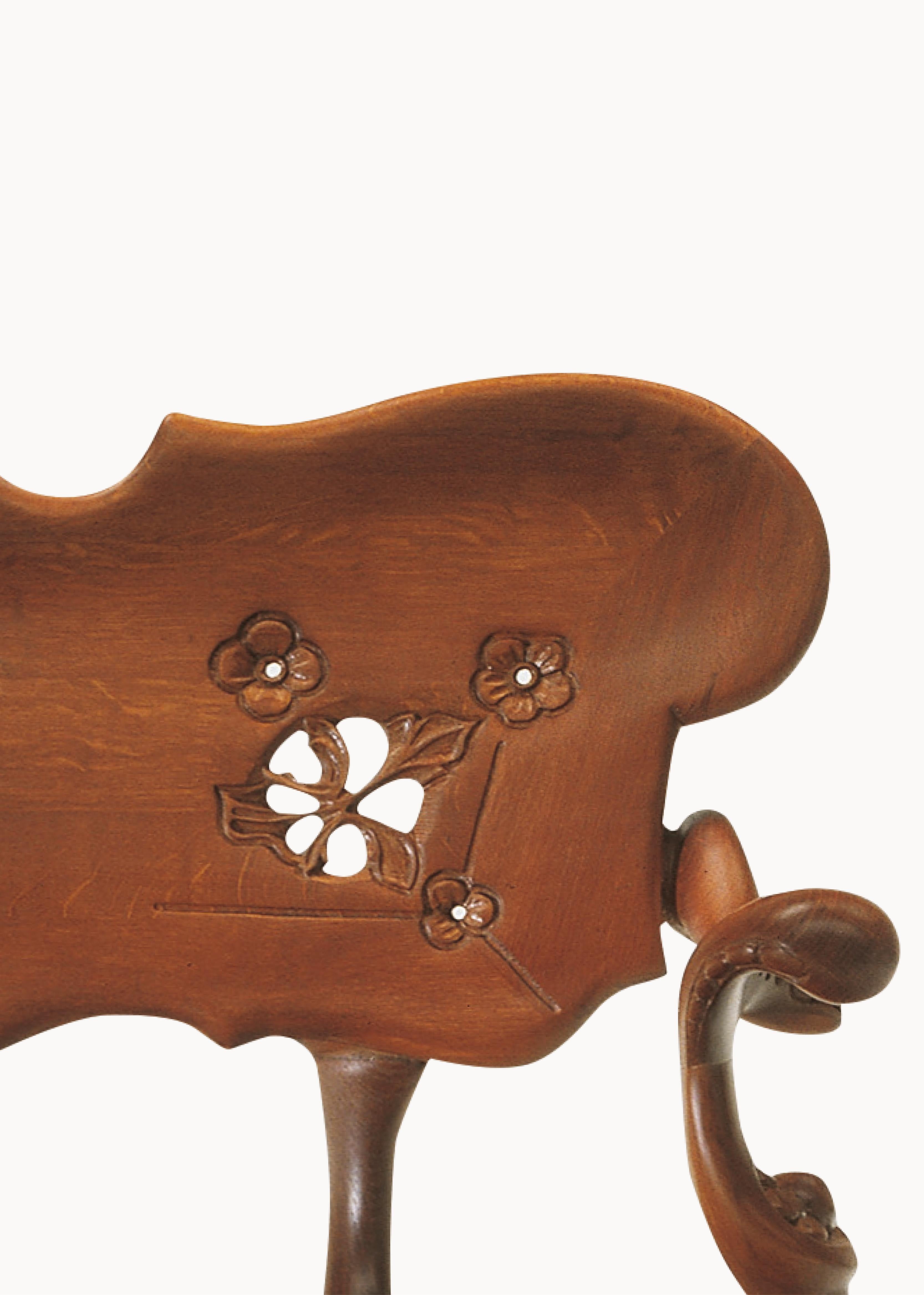 Banco Calvet de Antonio Gaudí, Modernista, Español Barnizado en venta