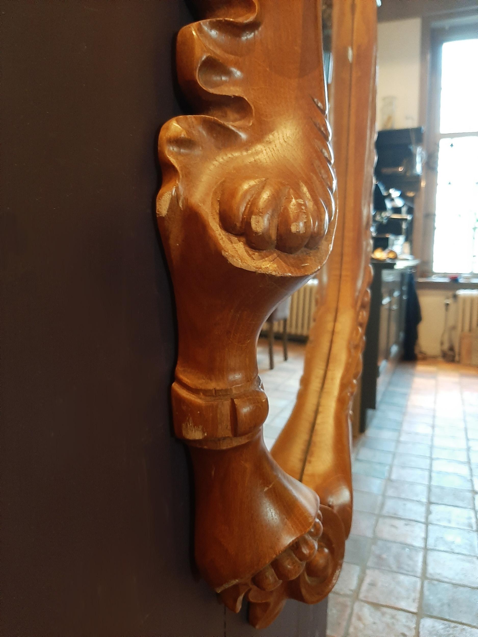 Calvet Mirror in Wood by Antoni Gaudí for BD Barcelona In Good Condition In Baambrugge, NL