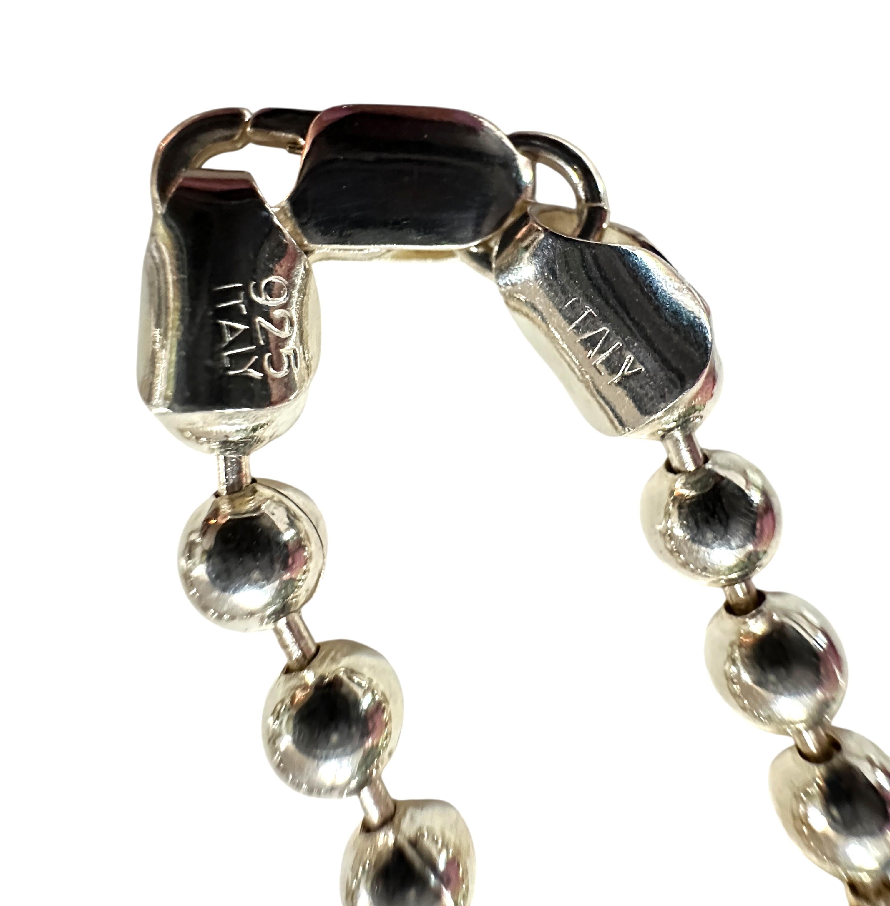 Calvin Begay Collana con ciondolo a forma di geco in argento sterling con opale di fuoco e ghiaccio in vendita 7