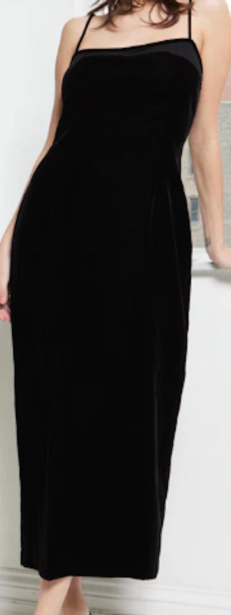 short black sequin dress with sleeves Calvin Klein Silk Velvet Maxi Dress main image 1