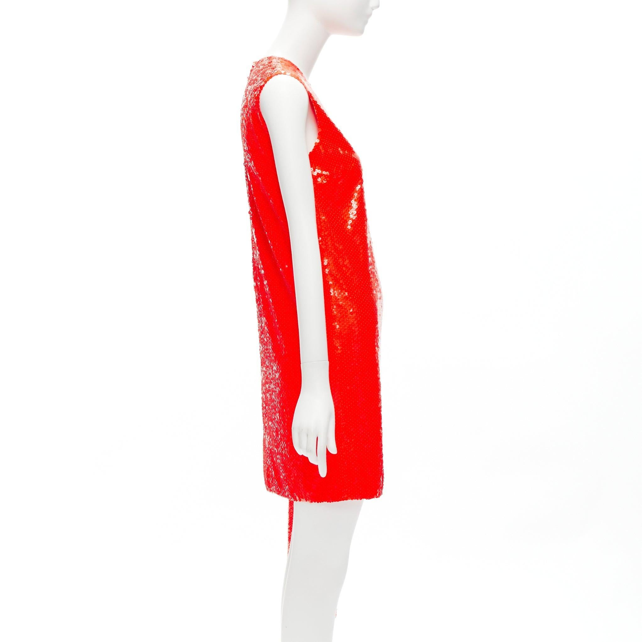 CALVIN KLEIN 205W39NYC Raf Simons - Robe à ourlet drapé à sequins rouges US4 S Pour femmes en vente