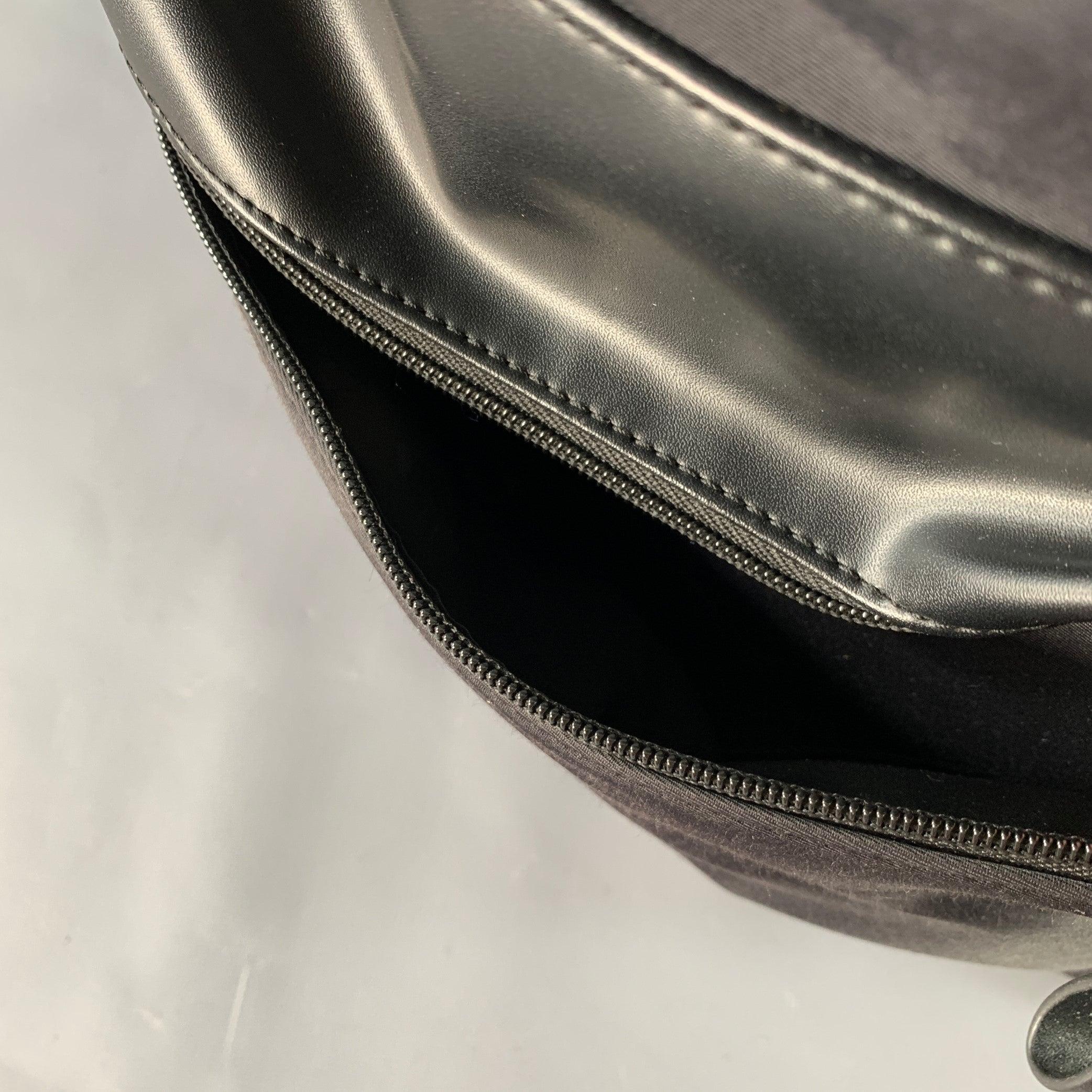CALVIN KLEIN Bolsa mochila de nailon negro en venta 3