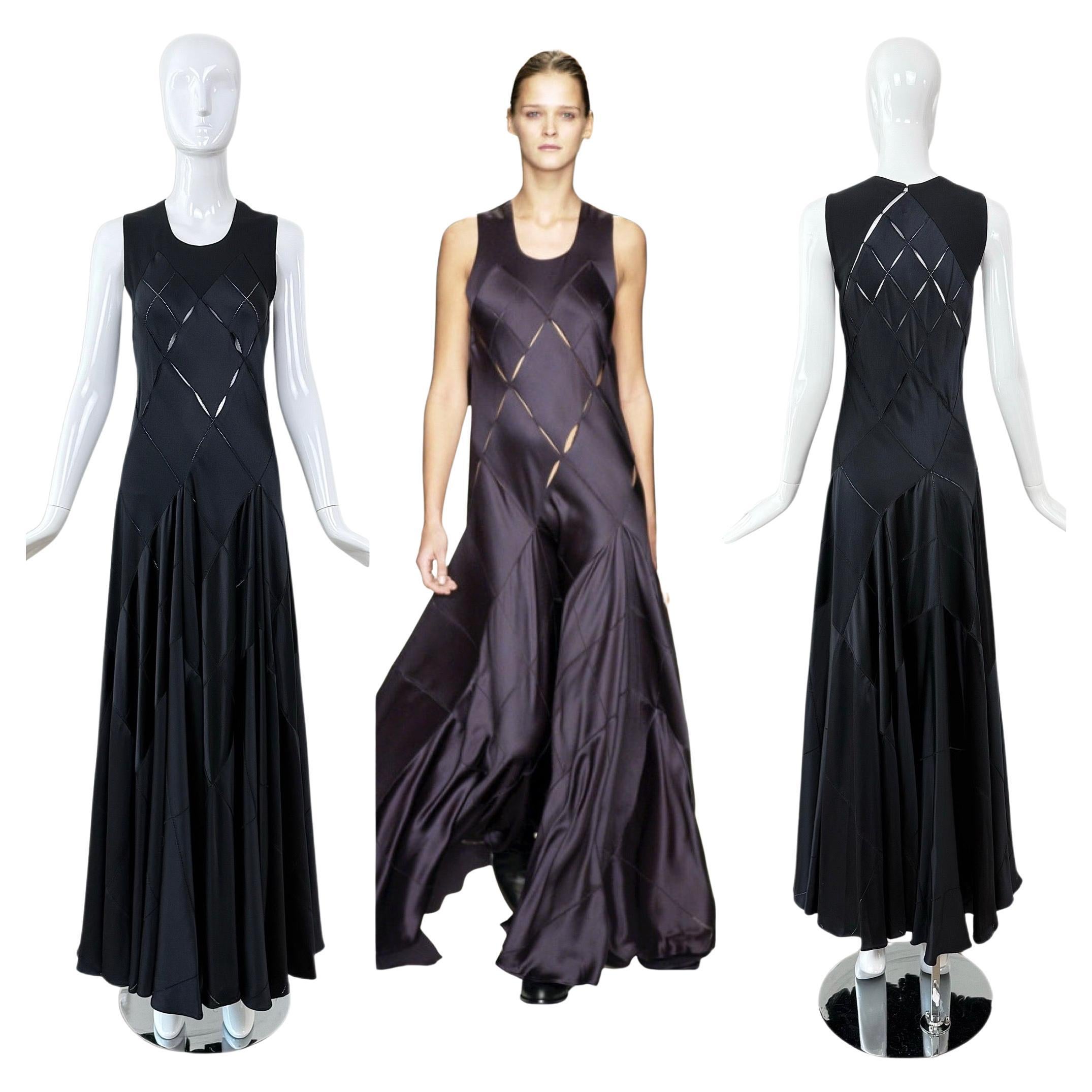 CALVIN KLEIN COLLECTION 2002 Vintage Runway Silk Cut Out Abendkleid Maxikleid im Angebot