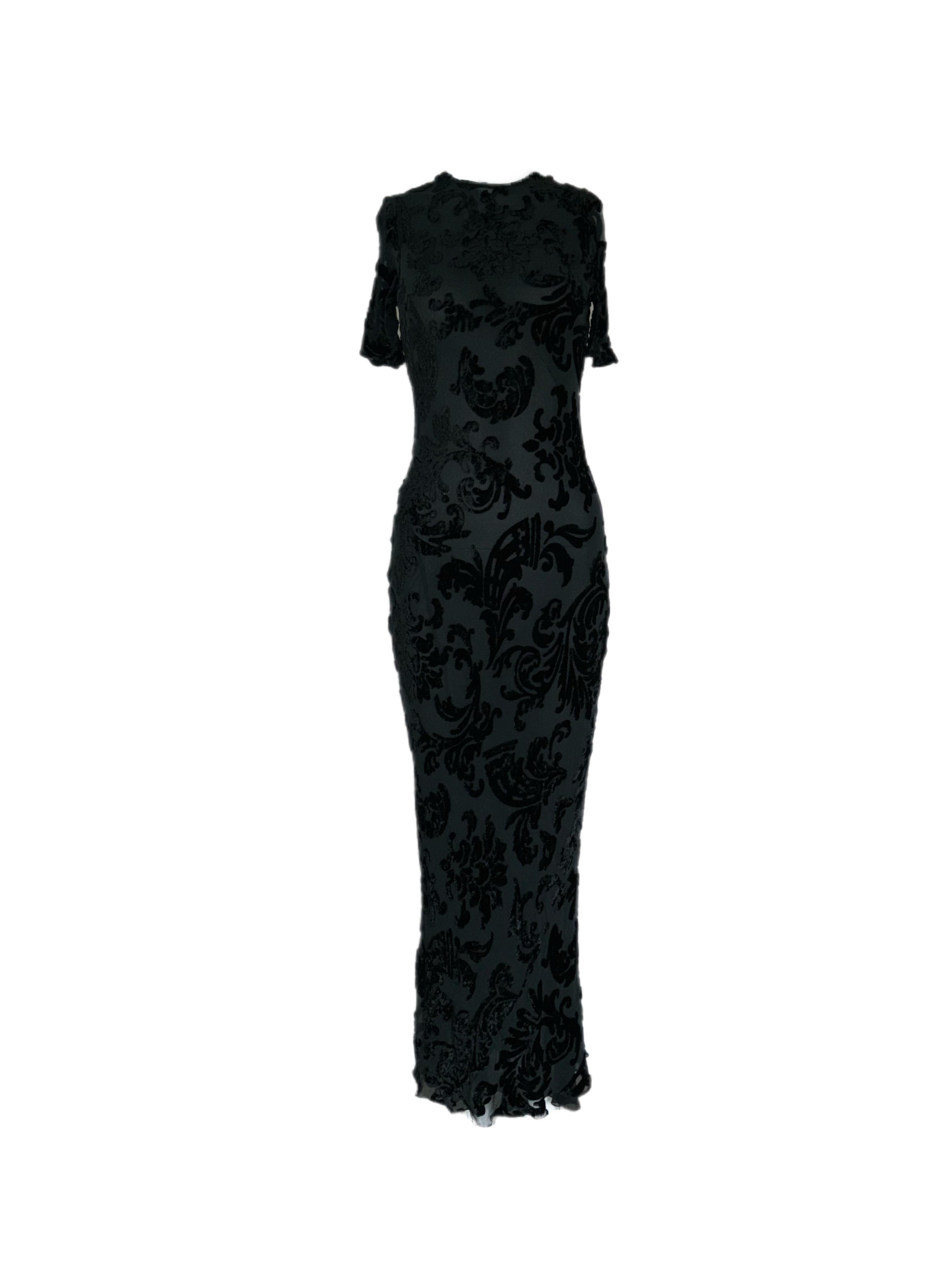 Calvin Klein Collection
Vintage
circa 1994
Jet Black
USA size 6
Excellent Condition, no flaws

I'm always in awe of Calvin's designs. This is so simple, yet so sexy and alluring. 

FINAL SALE