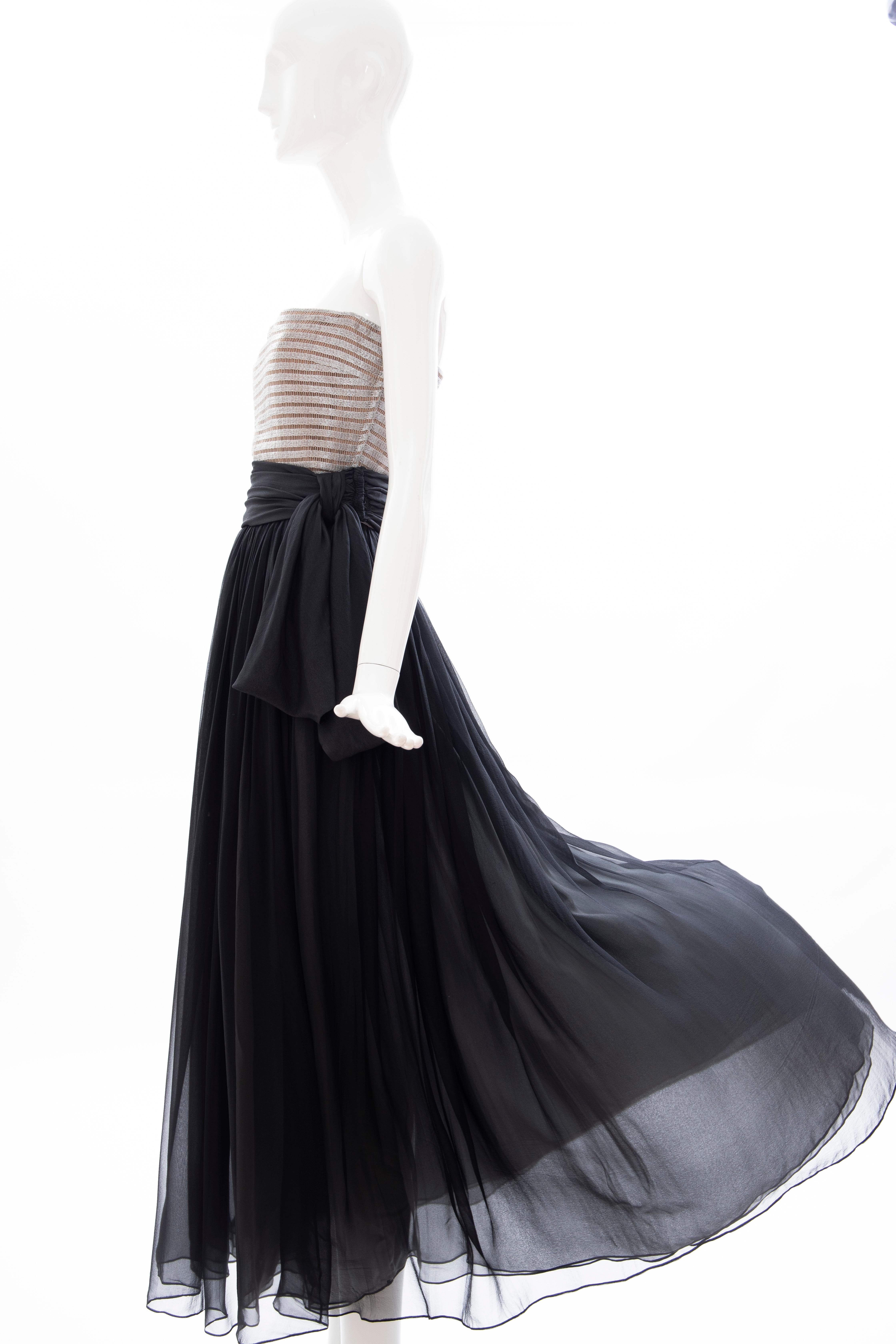 Calvin Klein Collection Runway Strapless Silk Chiffon Evening Dress, Spring 1989 For Sale 5