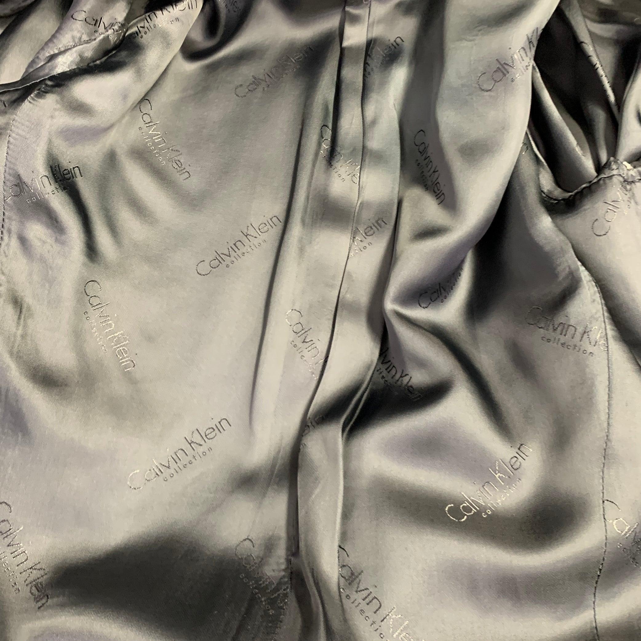 CALVIN KLEIN COLLECTION Taille 34 Laine noire marine à revers châle en vente 3