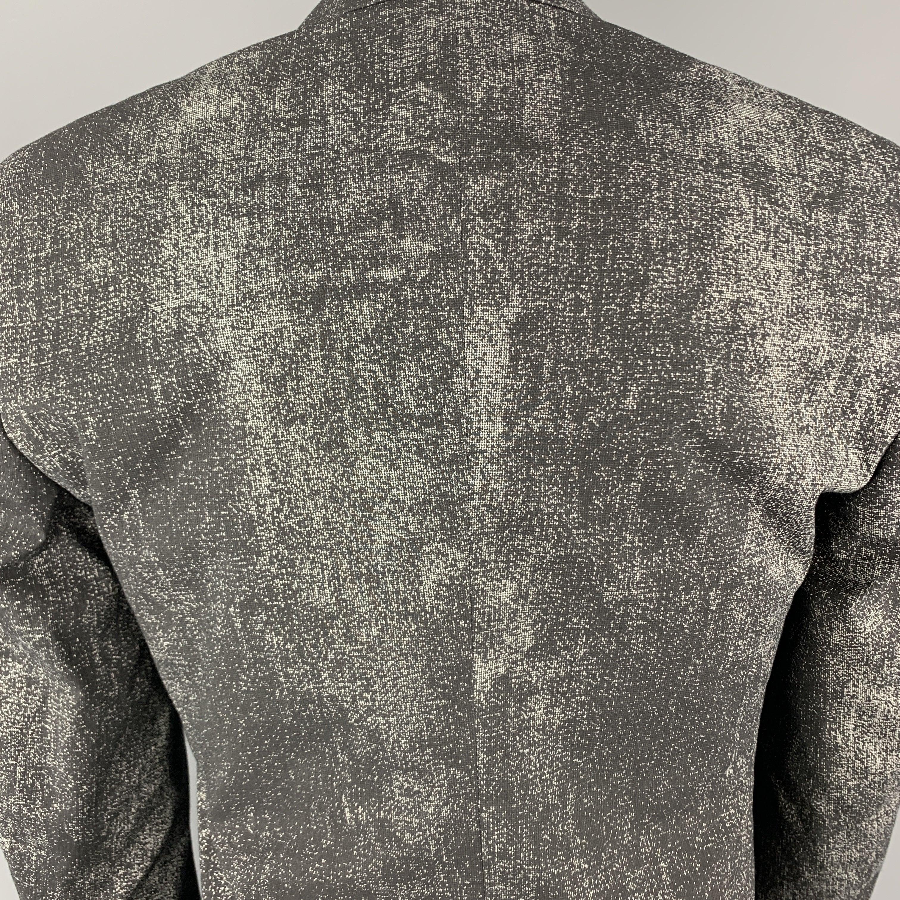 CALVIN KLEIN COLLECTION Size 36 Black & Grey Distressed Print Sport Coat For Sale 3