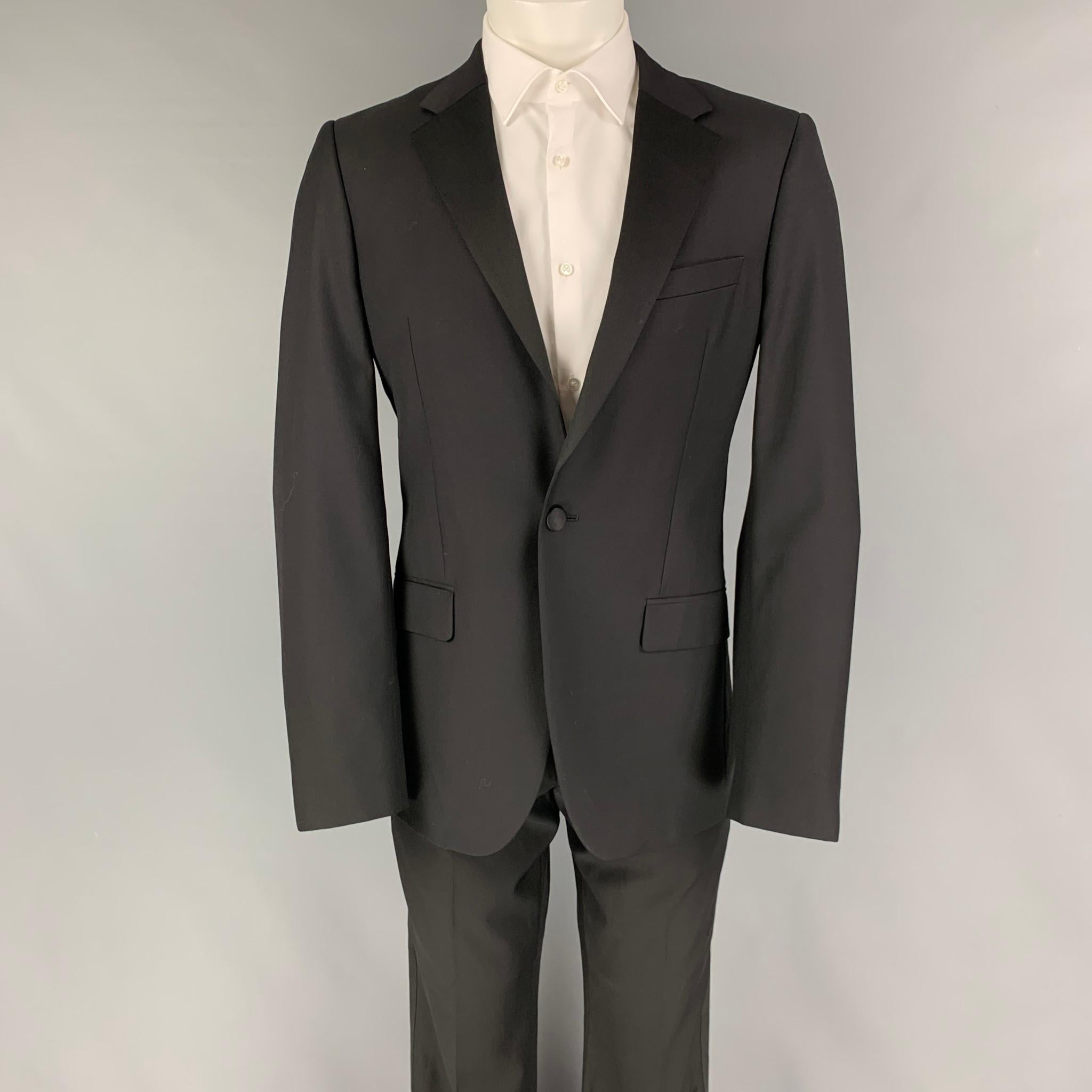 CALVIN KLEIN COLLECTION Size 36 Black Wool Notch Lapel Tuxedo Suit