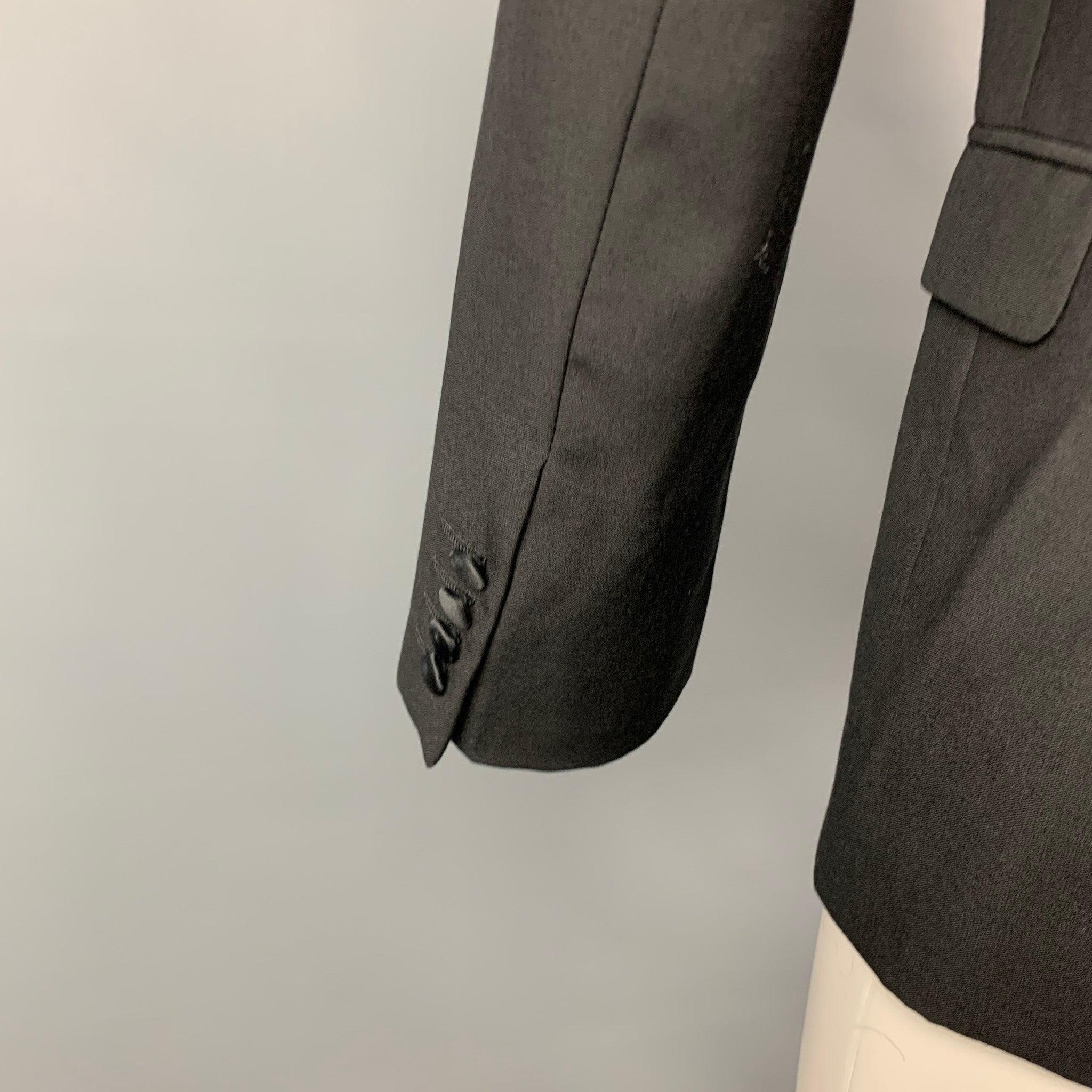 CALVIN KLEIN COLLECTION Size 36 Black Wool Peak Lapel Tuxedo Sport Coat For Sale 2