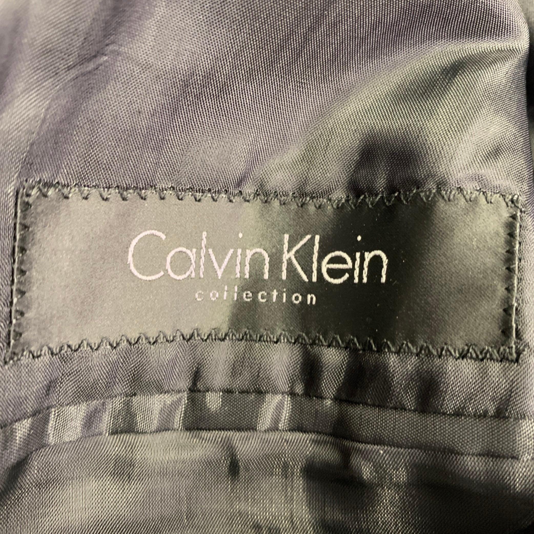 CALVIN KLEIN COLLECTION Size 38 Black Grey Lines Virgin Wool Tuxedo Sport Coat For Sale 3
