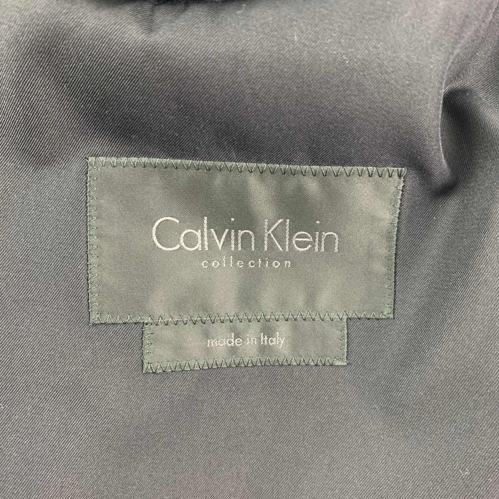 CALVIN KLEIN COLLECTION Size 38 Black Silk Lightweight Coat For Sale 2