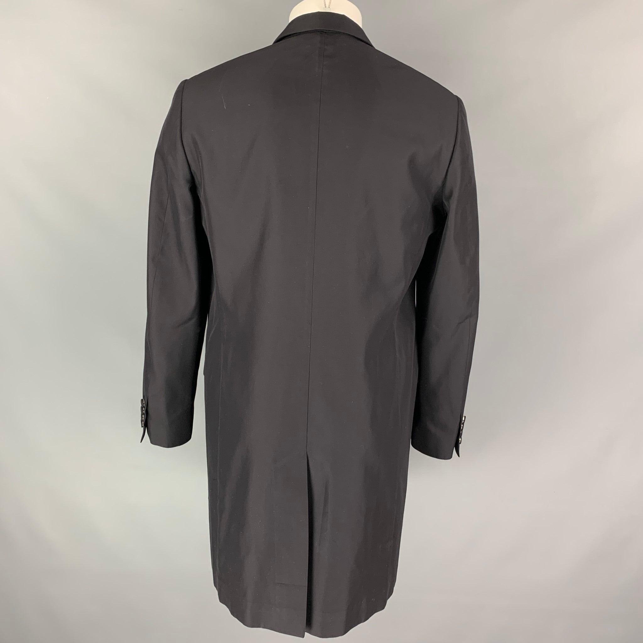 CALVIN KLEIN COLLECTION Size 38 Black Silk Notch Lapel Lightweight Coat For Sale 1