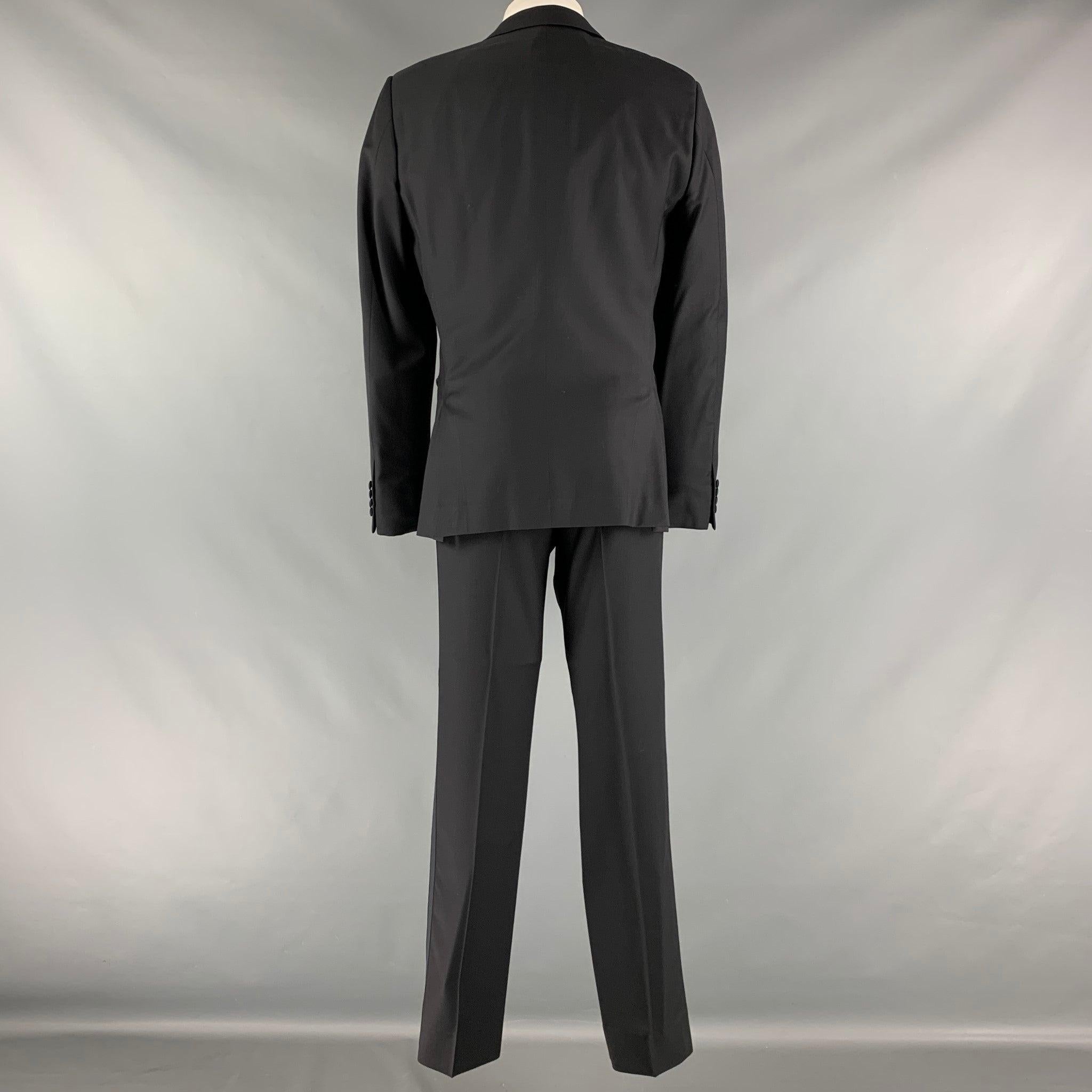 CALVIN KLEIN COLLECTION Size 38 Black Solid Wool Peak Lapel Tuxedo For Sale 1
