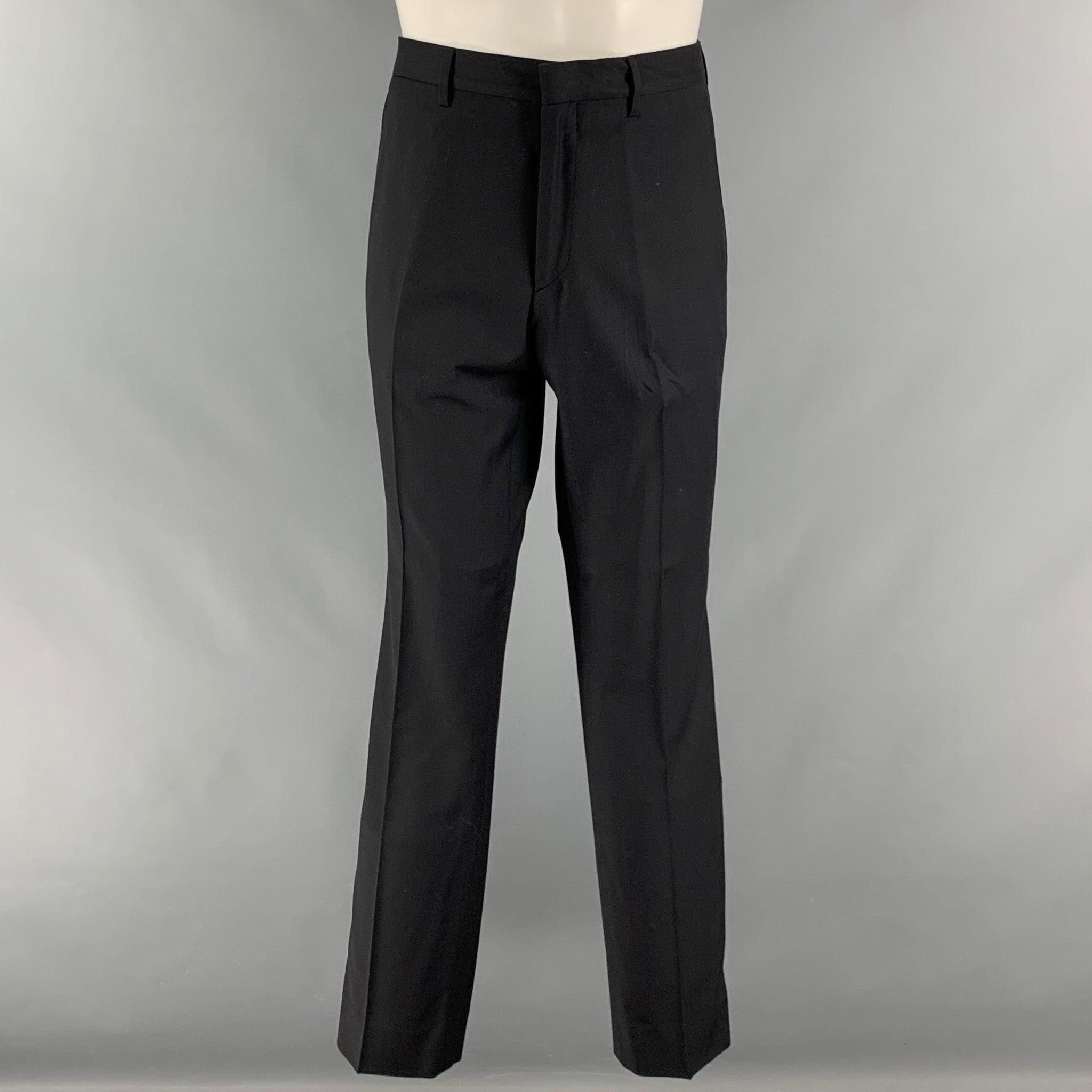 CALVIN KLEIN COLLECTION Size 38 Black Solid Wool Peak Lapel Tuxedo For Sale 2