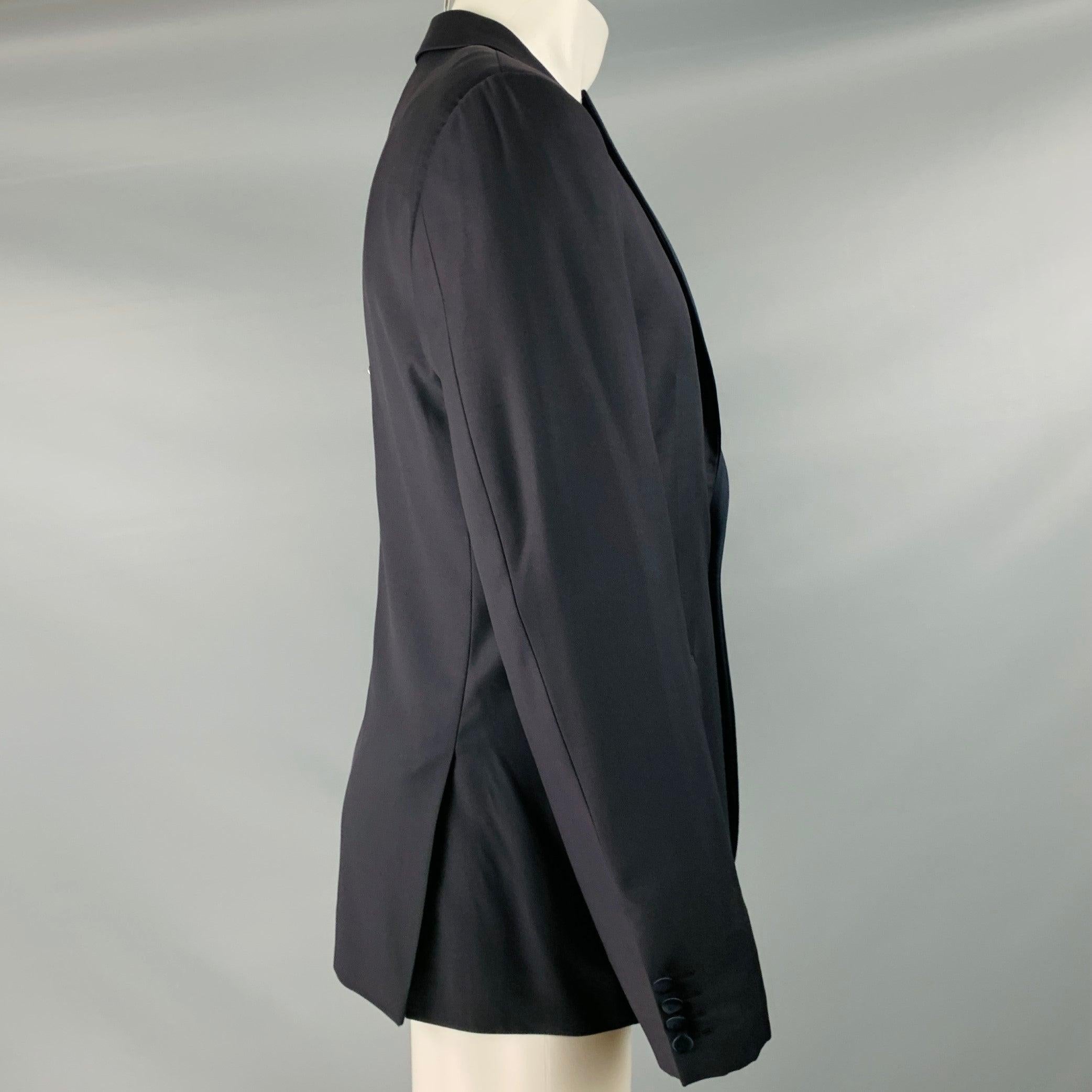 Men's CALVIN KLEIN COLLECTION Size 38 Black Wool Peak Lapel Sport Coat For Sale