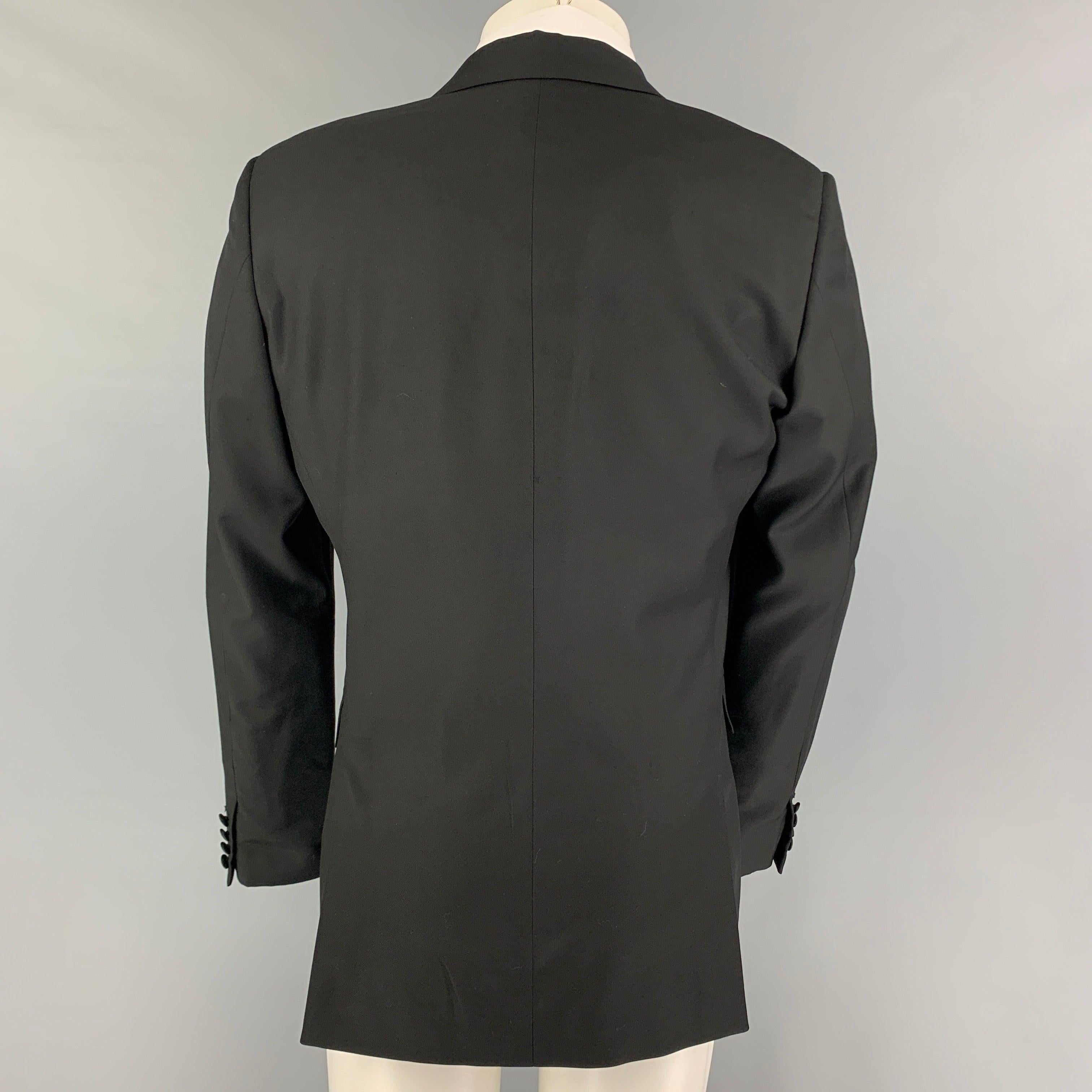 Calvin Klein Collection Taille 38 Manteau de sport en laine noire à revers en pointe Bon état - En vente à San Francisco, CA