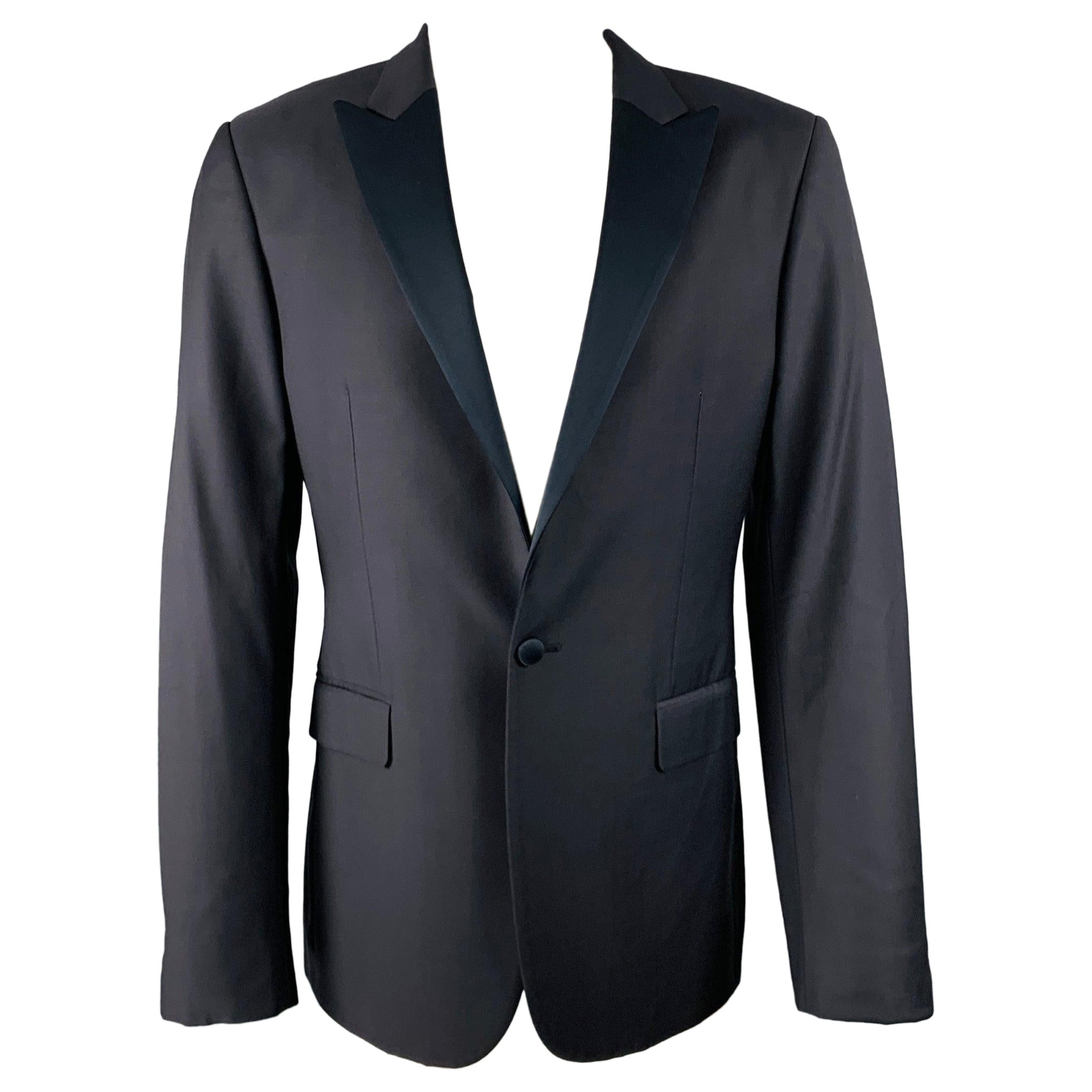 CALVIN KLEIN COLLECTION Talla 38 Abrigo negro de lana con solapa de pico