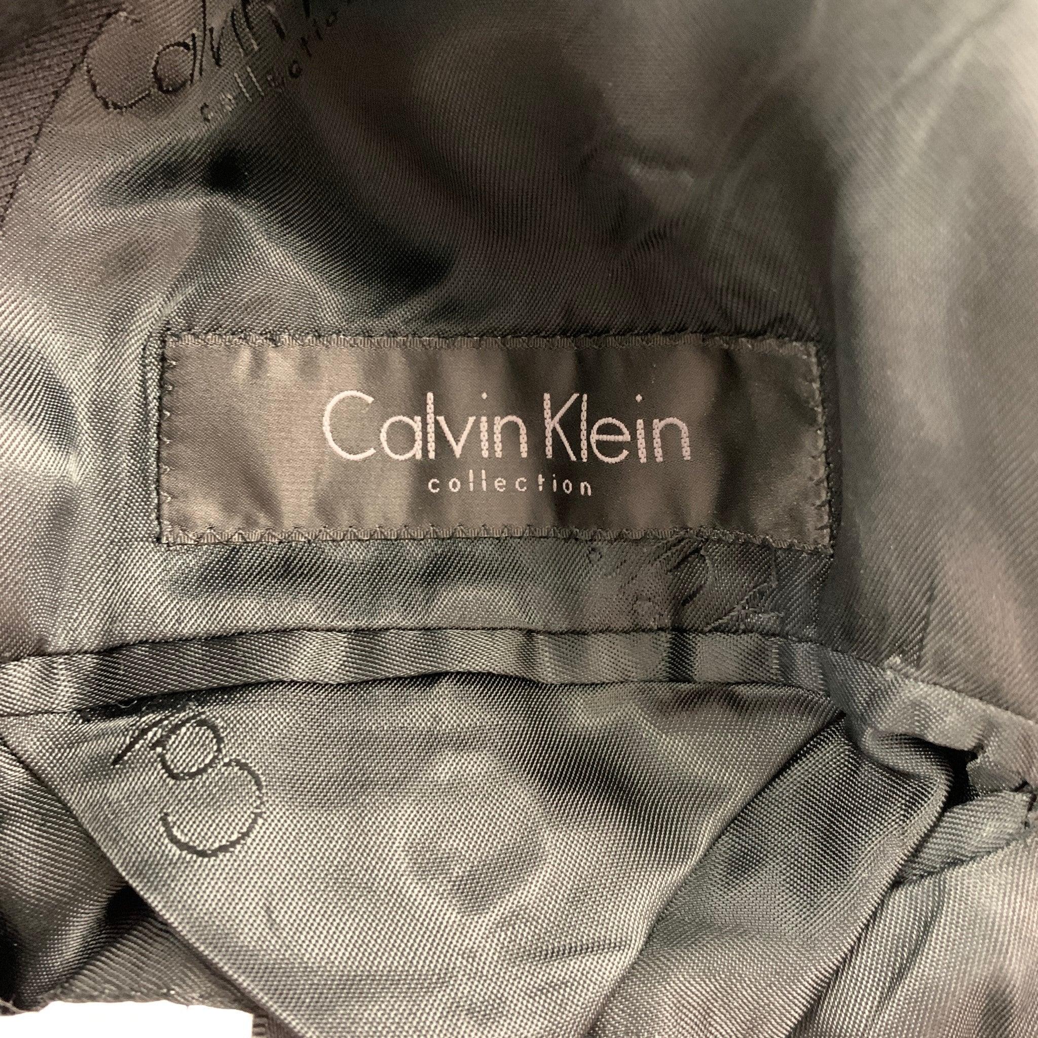 CALVIN KLEIN COLLECTION - Manteau de sport à revers en laine et soie noirs, taille 38 en vente 4