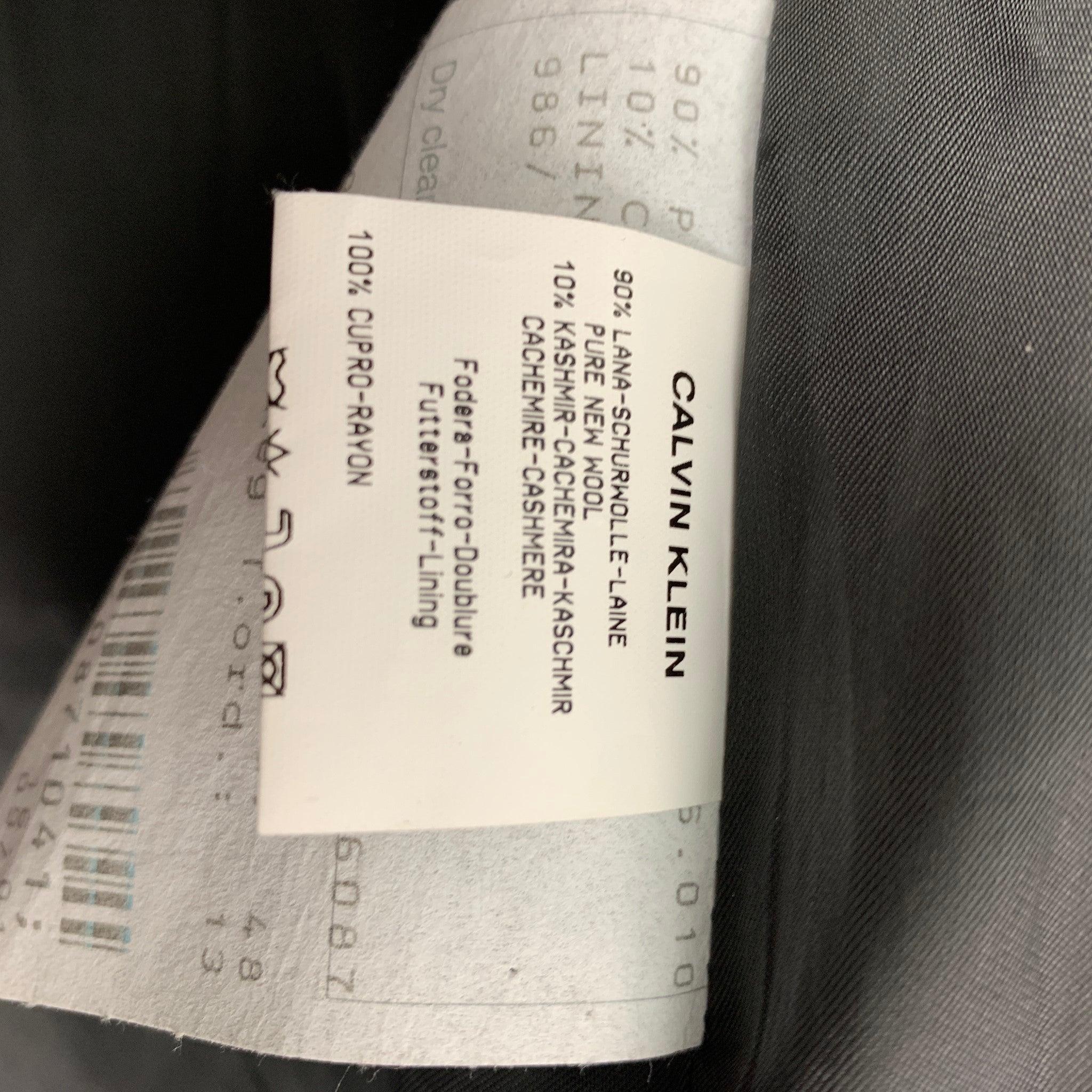 CALVIN KLEIN COLLECTION Size 38 Charcoal Black Textured Wool / Cashmere Jacket For Sale 3