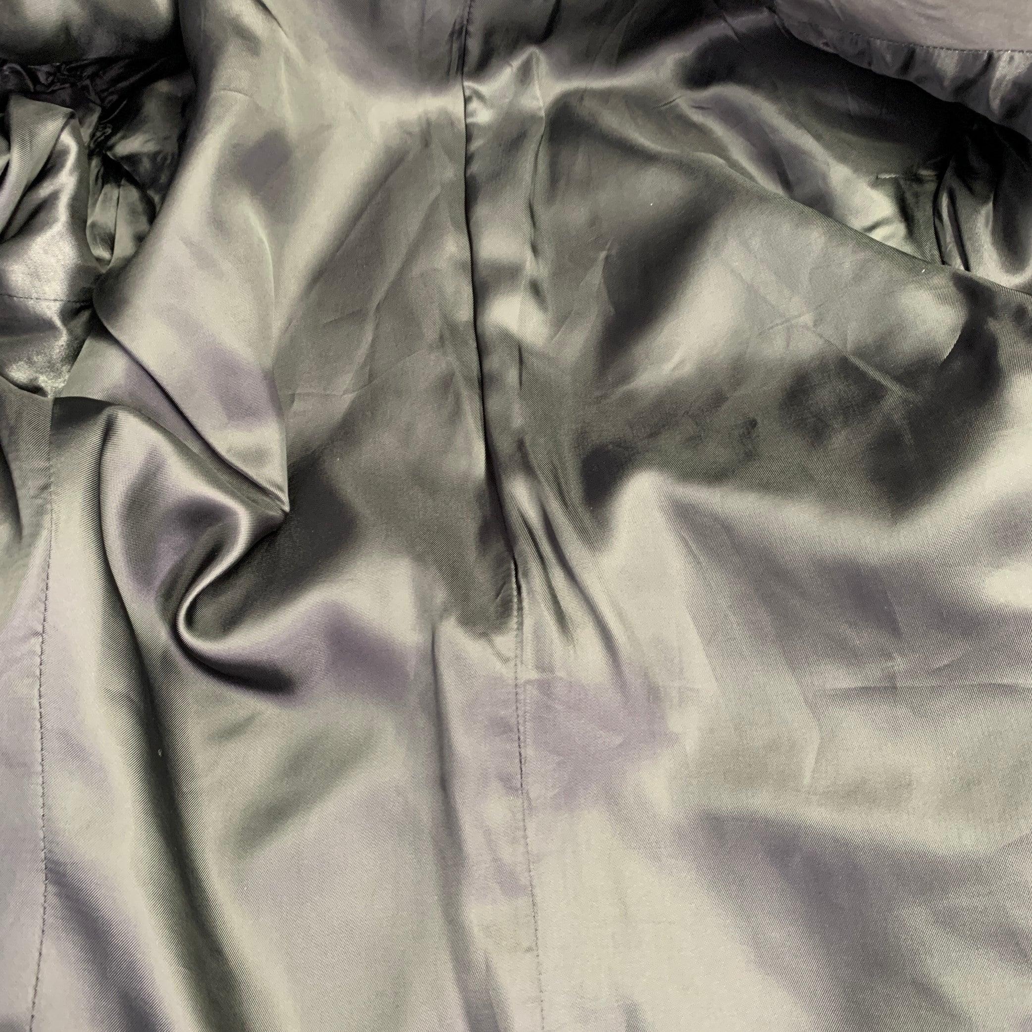 CALVIN KLEIN COLLECTION Size 40 Black Abstract Polyester Sport Coat For Sale 3