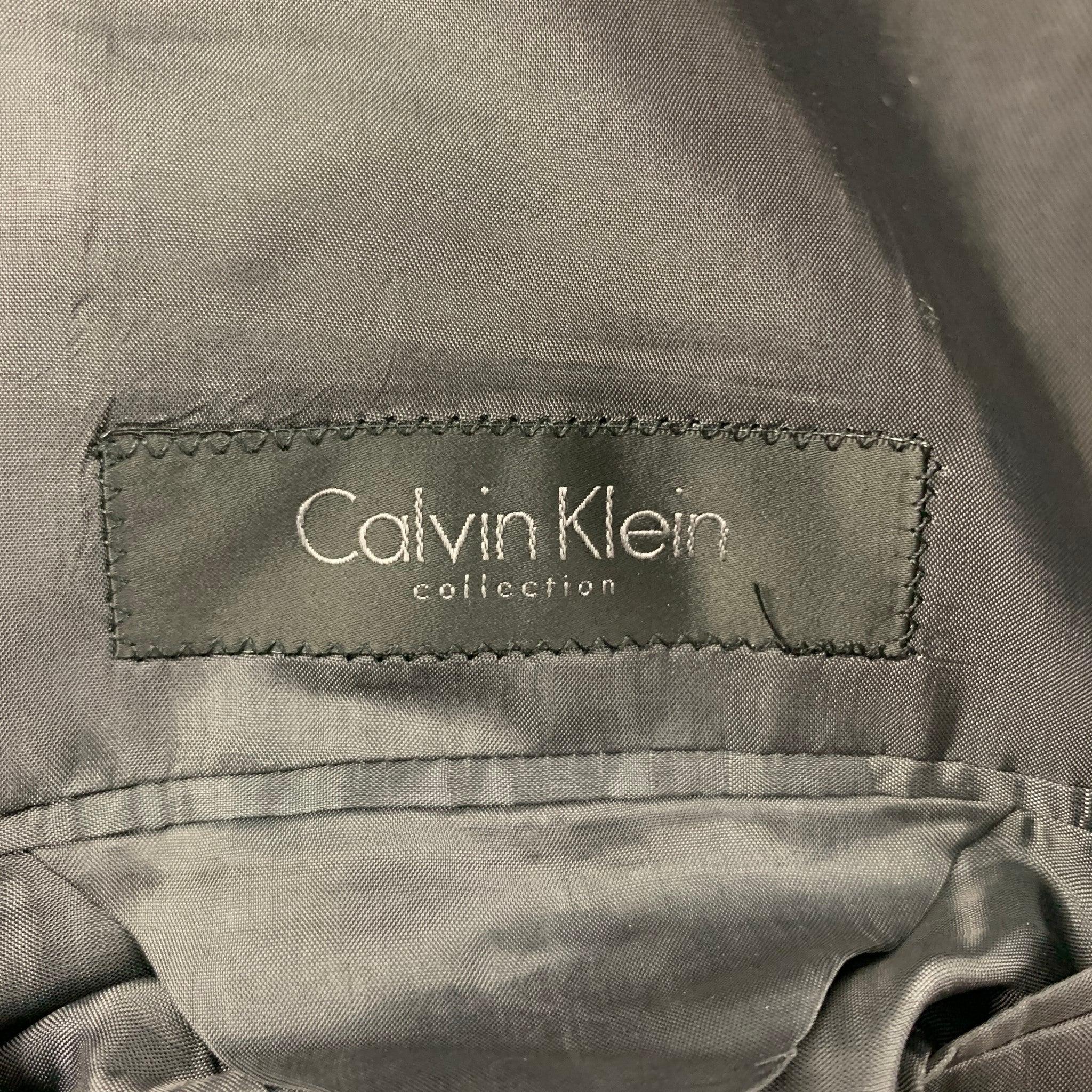 CALVIN KLEIN COLLECTION Size 40 Dark Gray Wool Sport Coat For Sale 3