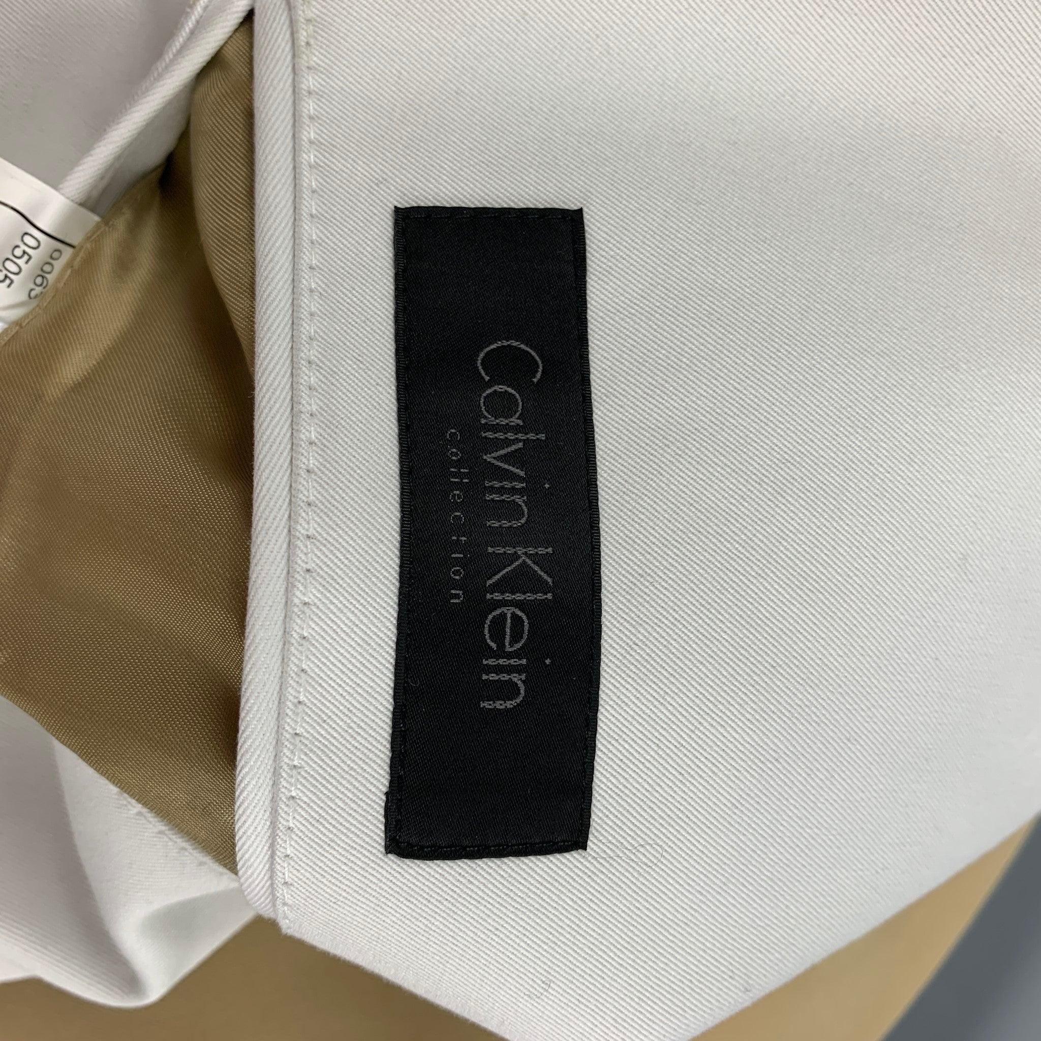 CALVIN KLEIN COLLECTION Size 40 Off White Cotton Notch Lapel Suit For Sale 5