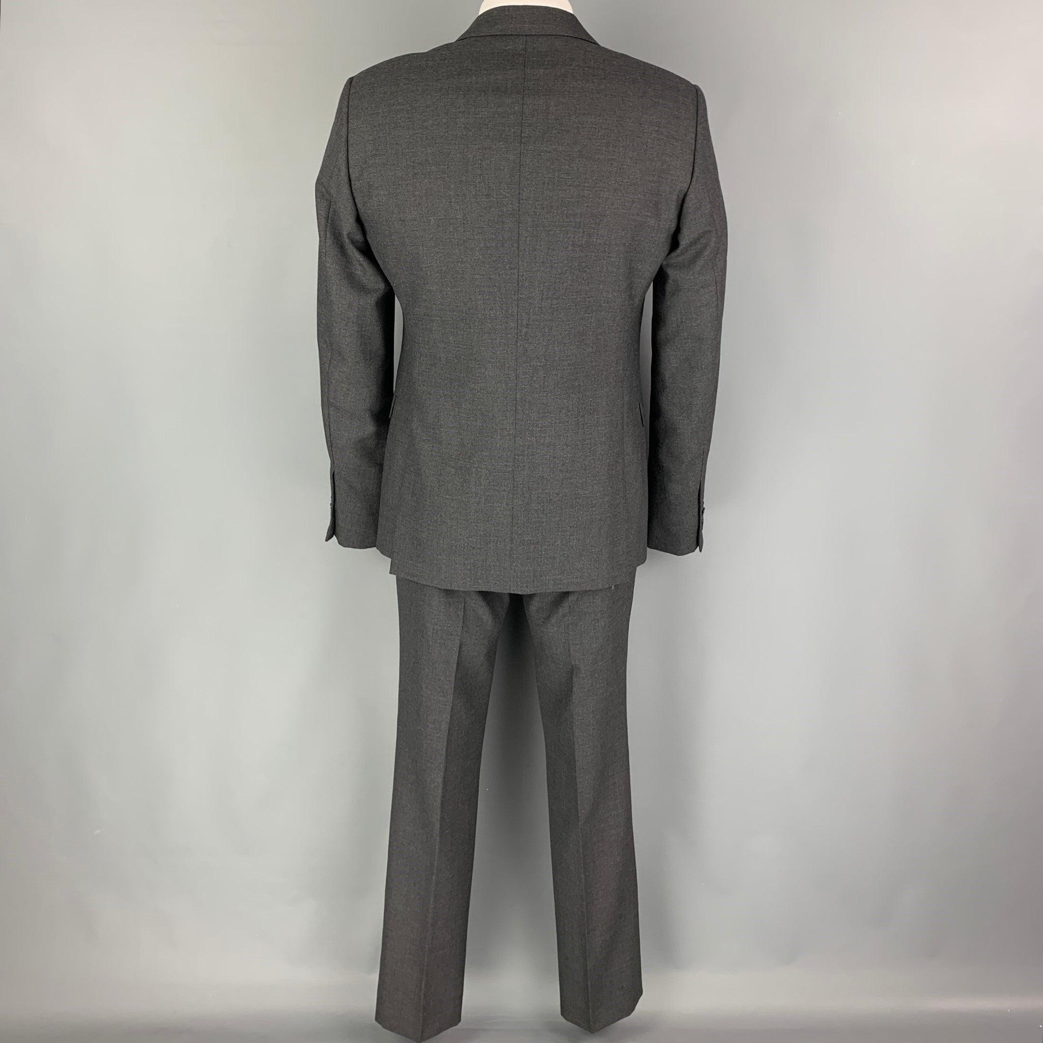 Men's CALVIN KLEIN COLLECTION Size 42 Charcoal Wool Notch Lapel Suit For Sale