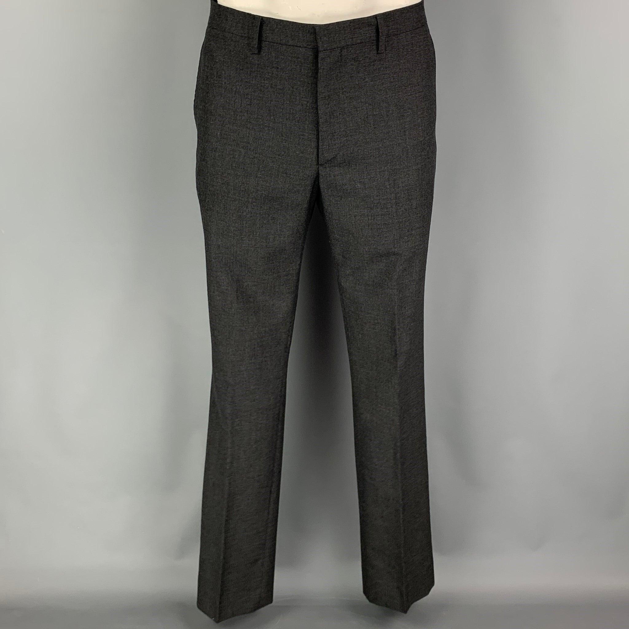 CALVIN KLEIN COLLECTION Size 42 Charcoal Wool Notch Lapel Suit For Sale 2